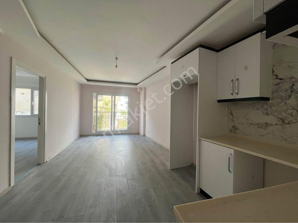 Beylikdüzü Osb Mah Medilife Has Arkasında Metrobüse Komşu 1+1 Dairemiz — fotoğraf 4