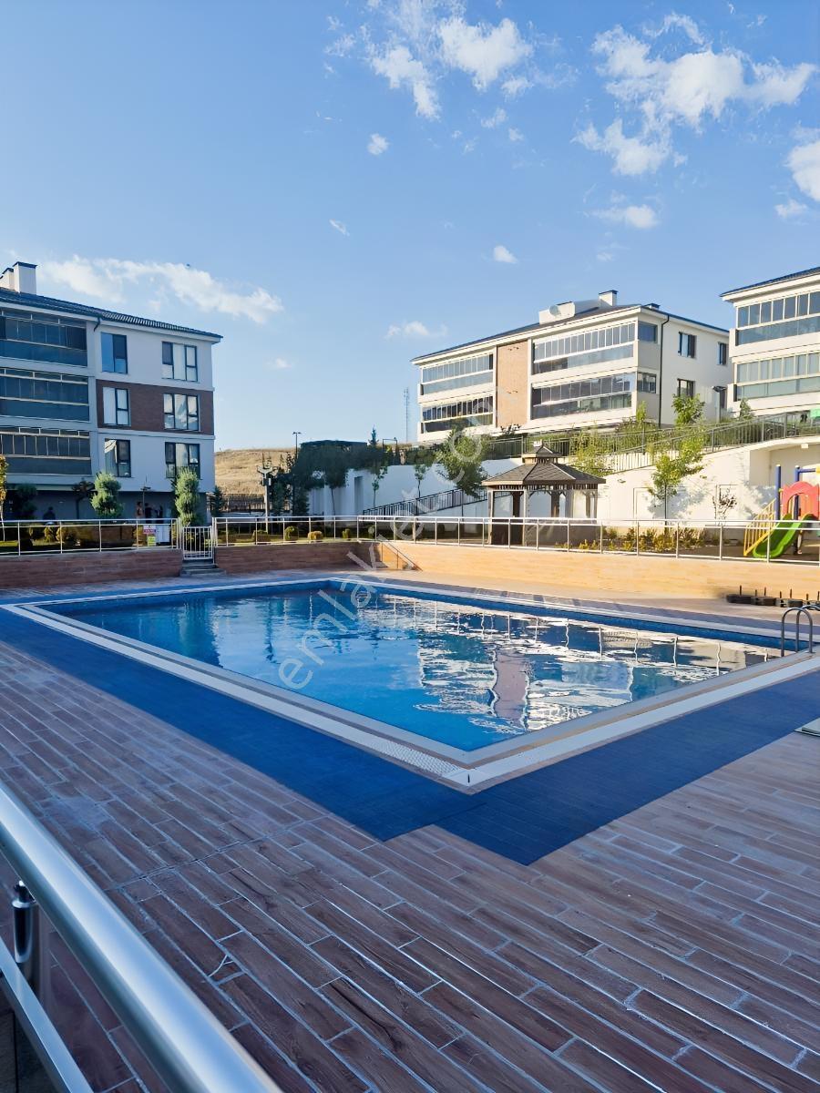 Rw Detay'Dan Güçlübey Vadisi'Nde 3+1 Satılık Daire