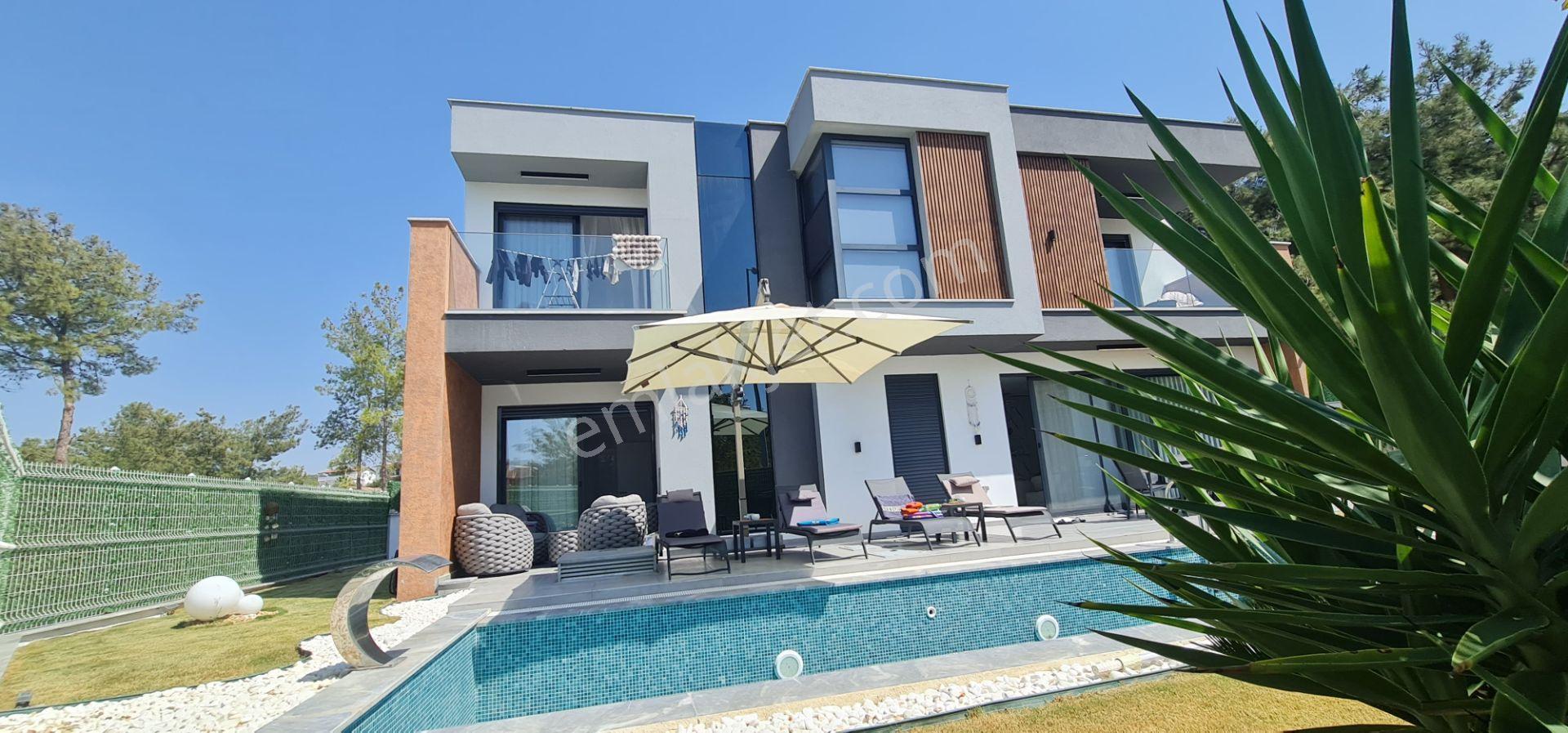 Kuşadası Satılık Soğucak Mevkii 4+1 Tek Müstakil Villa — fotoğraf 2