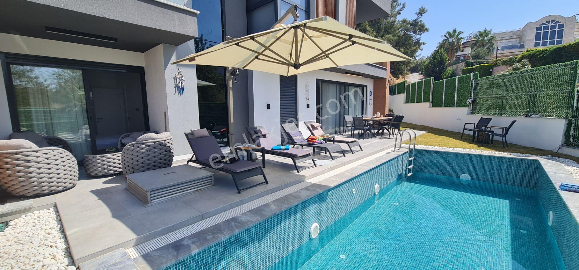 Kuşadası Satılık Soğucak Mevkii 4+1 Tek Müstakil Villa — fotoğraf 3