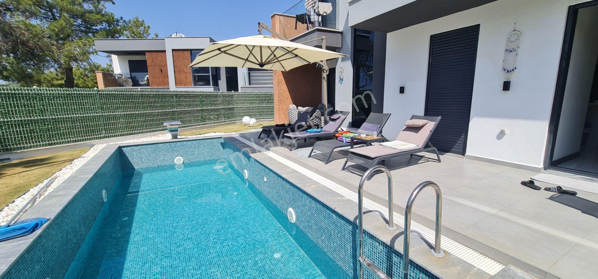 Kuşadası Satılık Soğucak Mevkii 4+1 Tek Müstakil Villa — fotoğraf 8