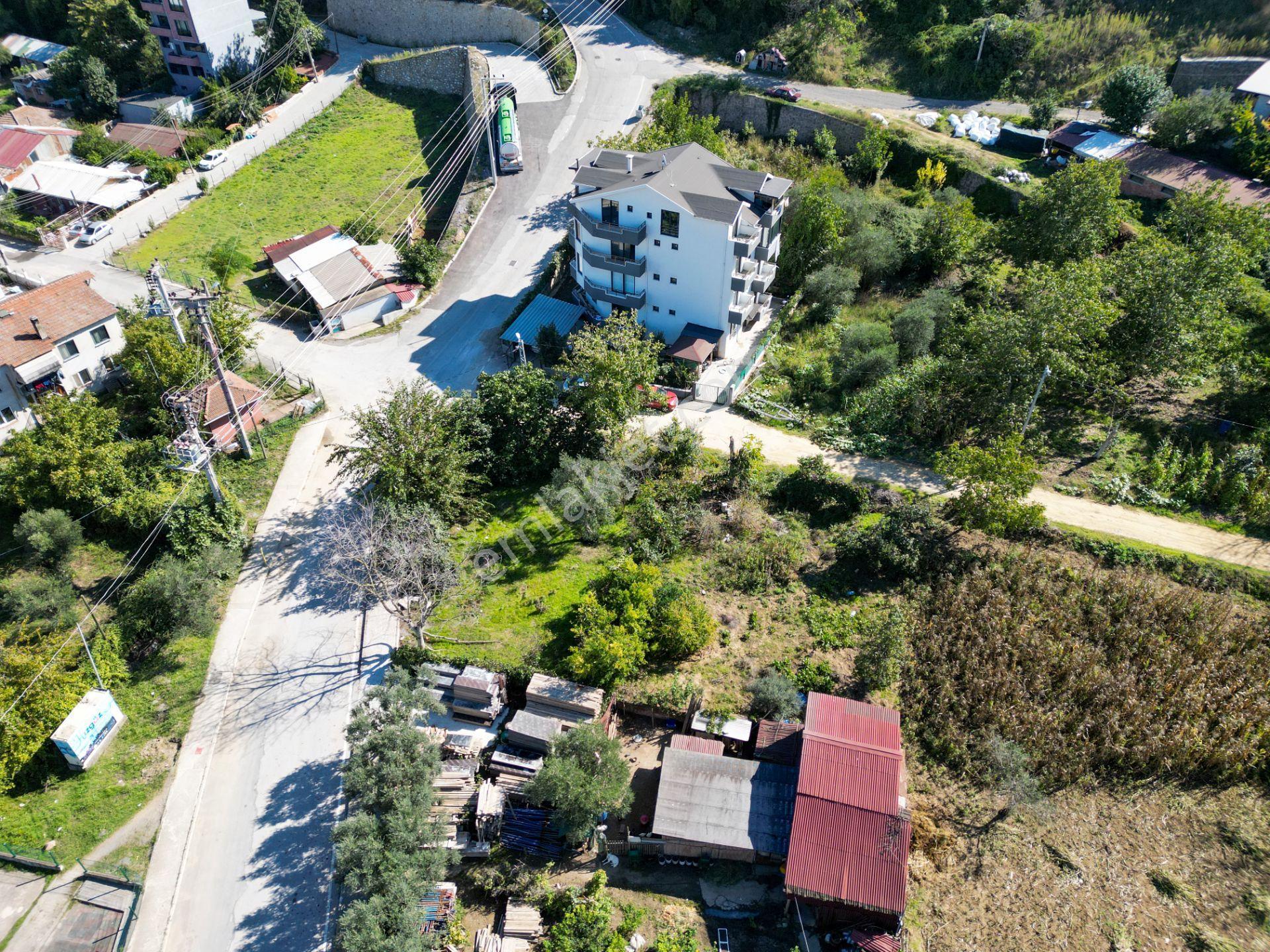 Uzmanlar'dan Gölcük Ulaşlı 379 M2 3 Kat İmarlı Satılık Arsa — fotoğraf 3