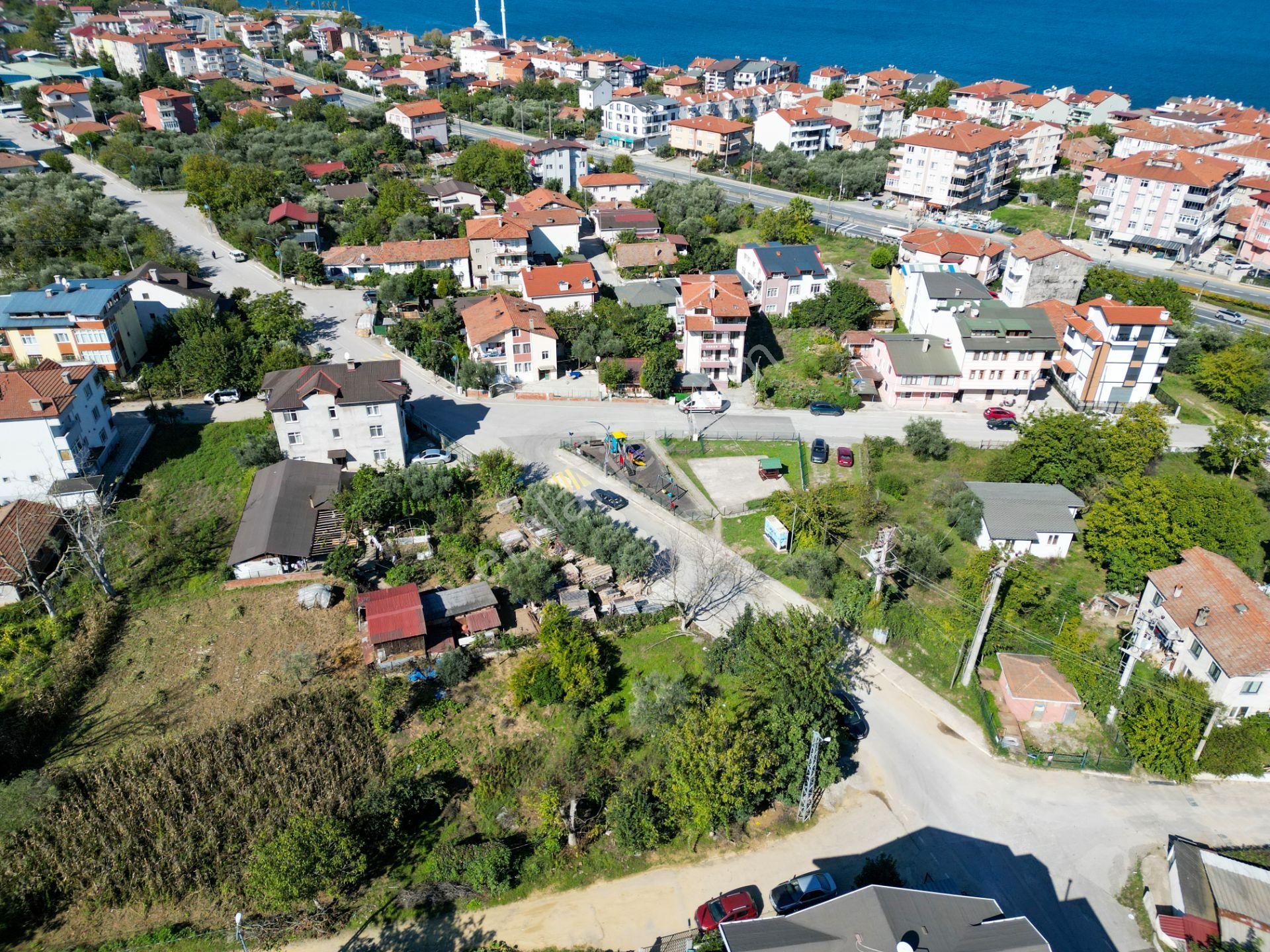 Uzmanlar'dan Gölcük Ulaşlı 379 M2 3 Kat İmarlı Satılık Arsa — fotoğraf 6