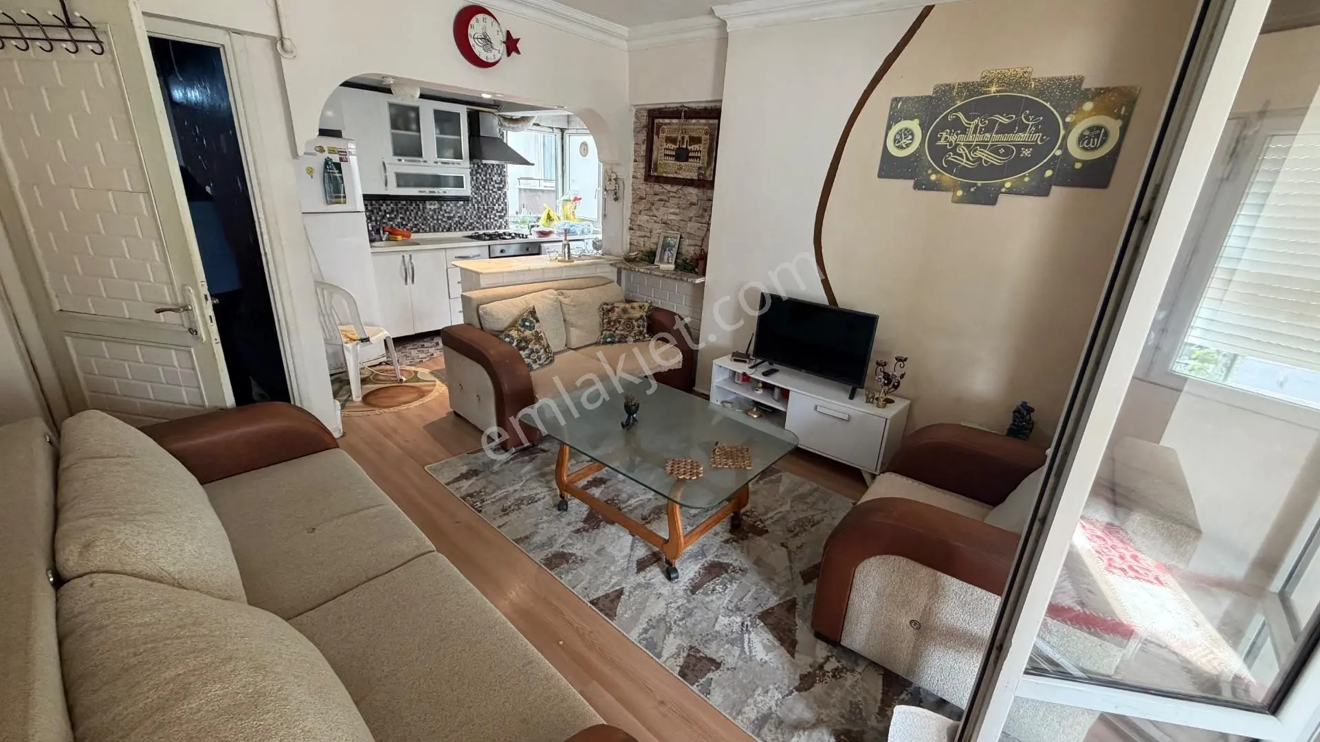 Çınarcık Çamlıkta Denize Sıfır Binanın Yüksek Giriş Katında Fısat 2+1 80 M2 — fotoğraf 6