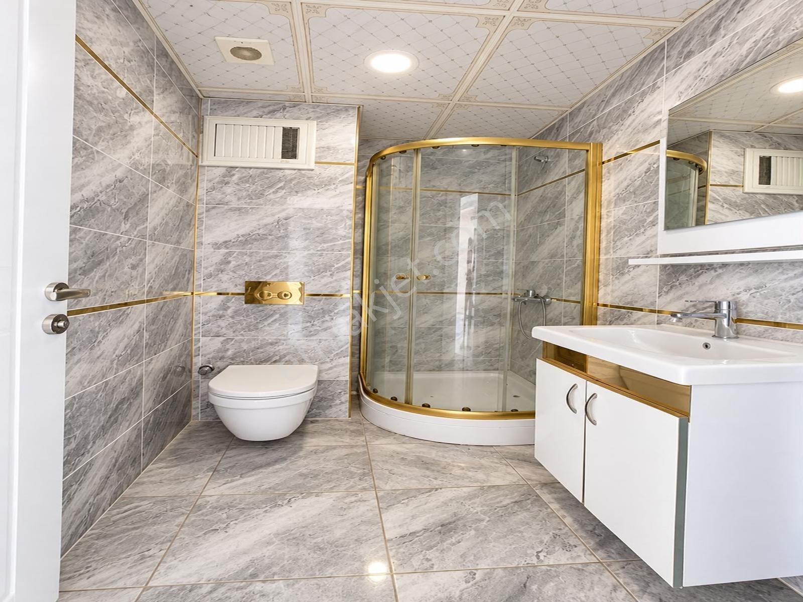 Site İçerisinde Donanımlı Şehir Manzaralı Lüx Satılık Daireler — fotoğraf 11