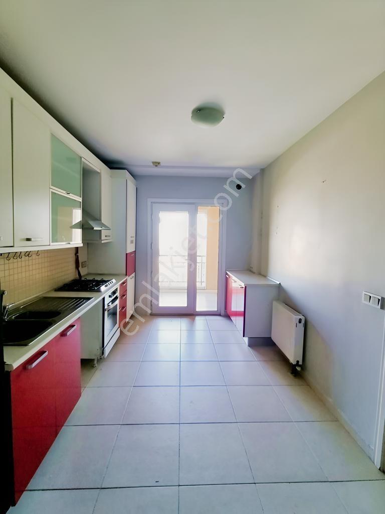 Atakent Avrupa Konutları 1 De 2+1 110 M2 Satılık Daire — fotoğraf 8