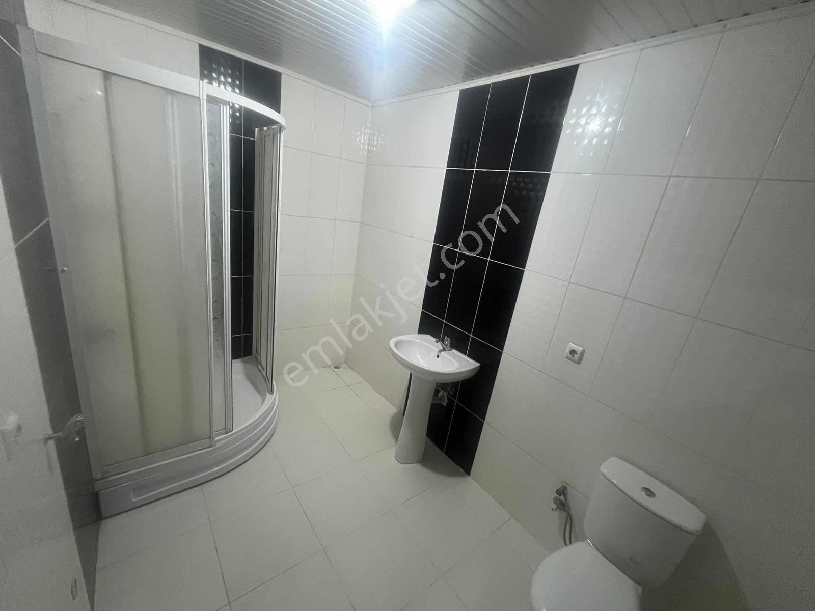 Ana Cadde Üzeri Satılık 120 M2 2+1 Daire — fotoğraf 10