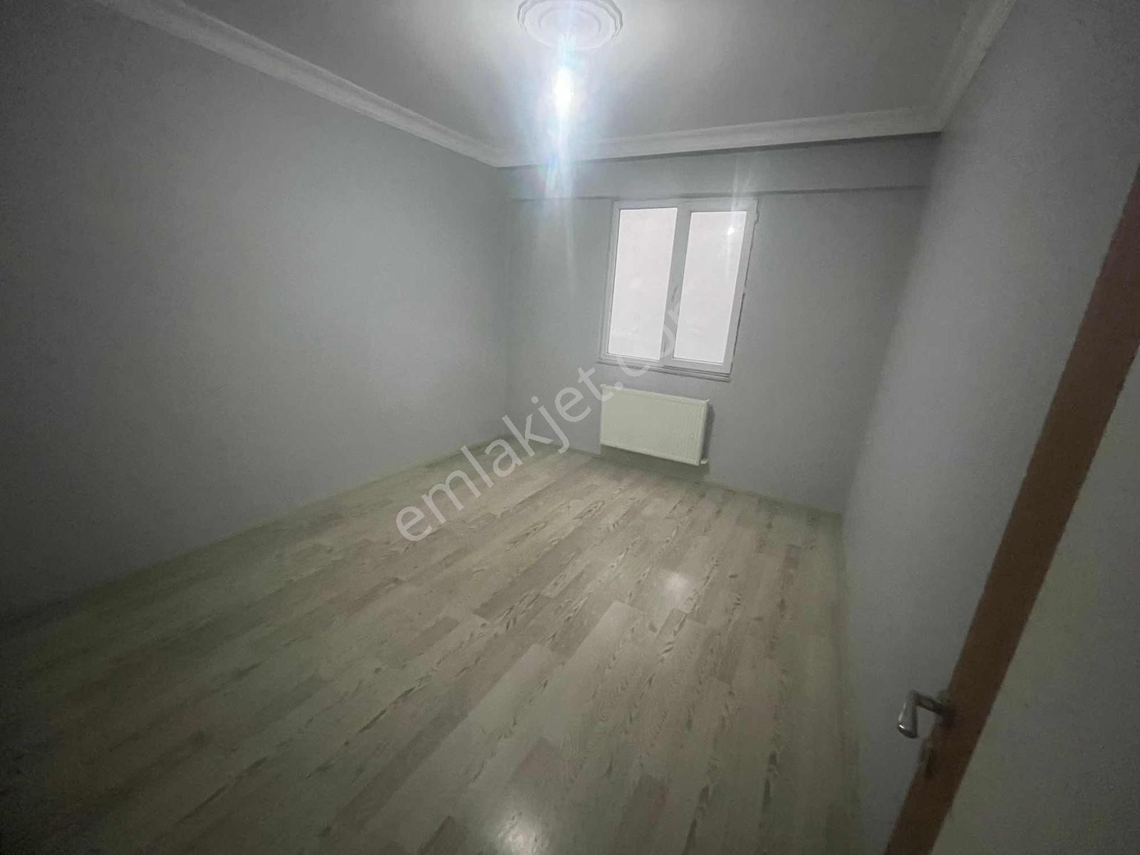 Ana Cadde Üzeri Satılık 120 M2 2+1 Daire — fotoğraf 13