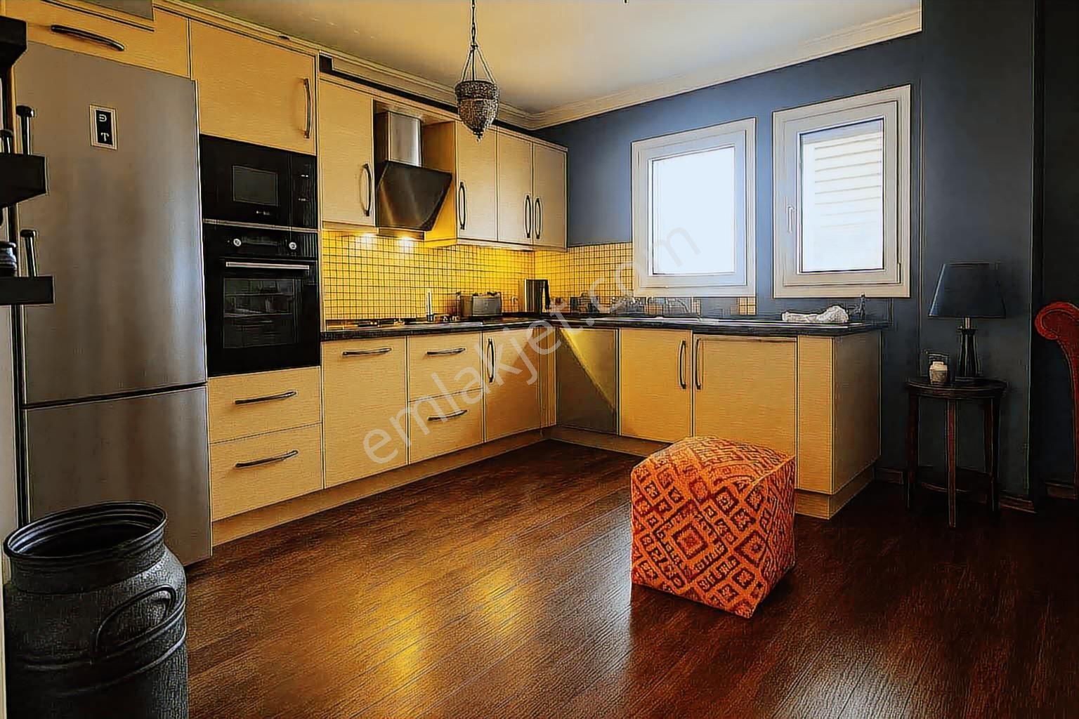 Bodrum Konacık'da Bakımlı Site İçinde Satılık 3+1 Villa — fotoğraf 13