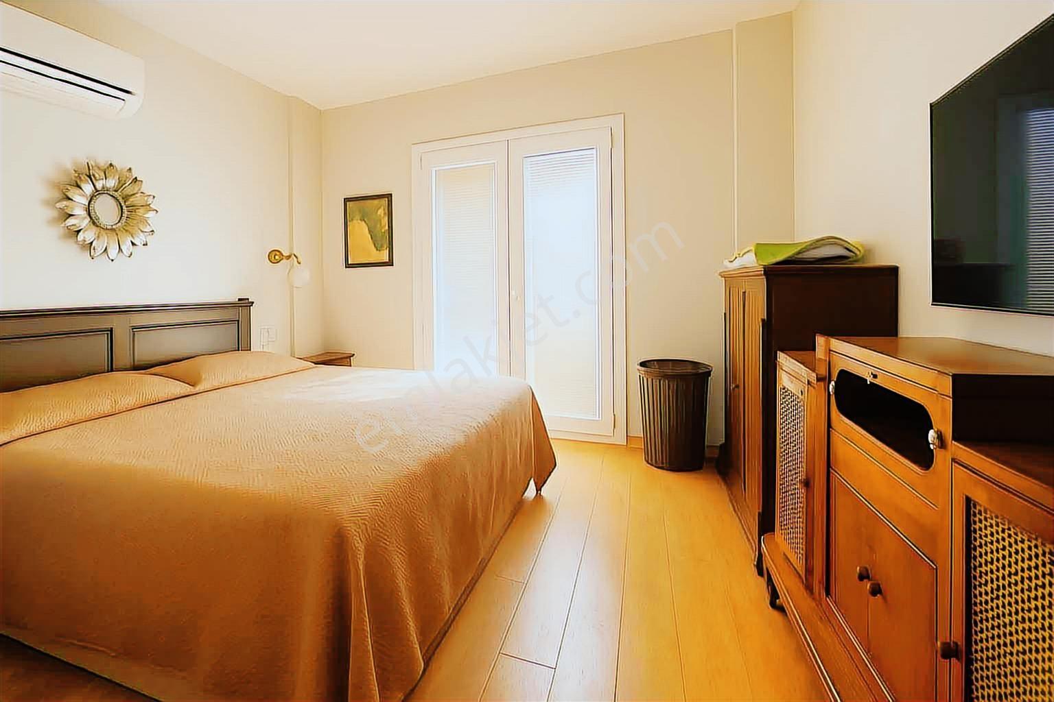 Bodrum Konacık'da Bakımlı Site İçinde Satılık 3+1 Villa — fotoğraf 19