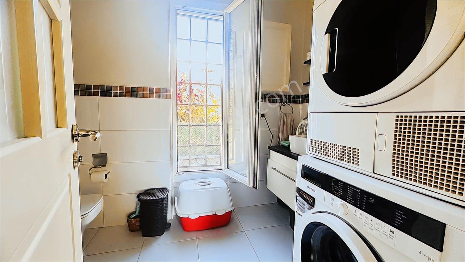 Bodrum Konacık'da Bakımlı Site İçinde Satılık 3+1 Villa — fotoğraf 25