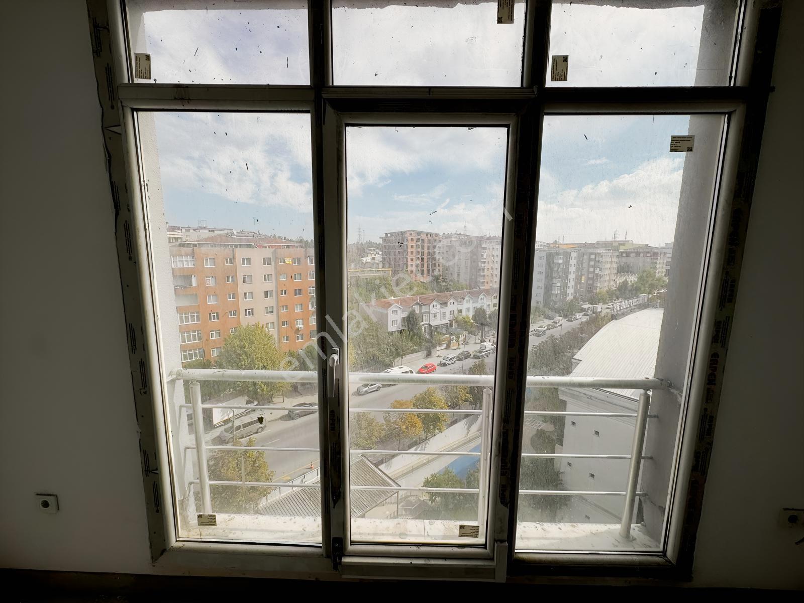 Pegaas'tan Hayatpark 4'te 12.kat Açık Mutfaklı 1+1 Satılık Daire — fotoğraf 12