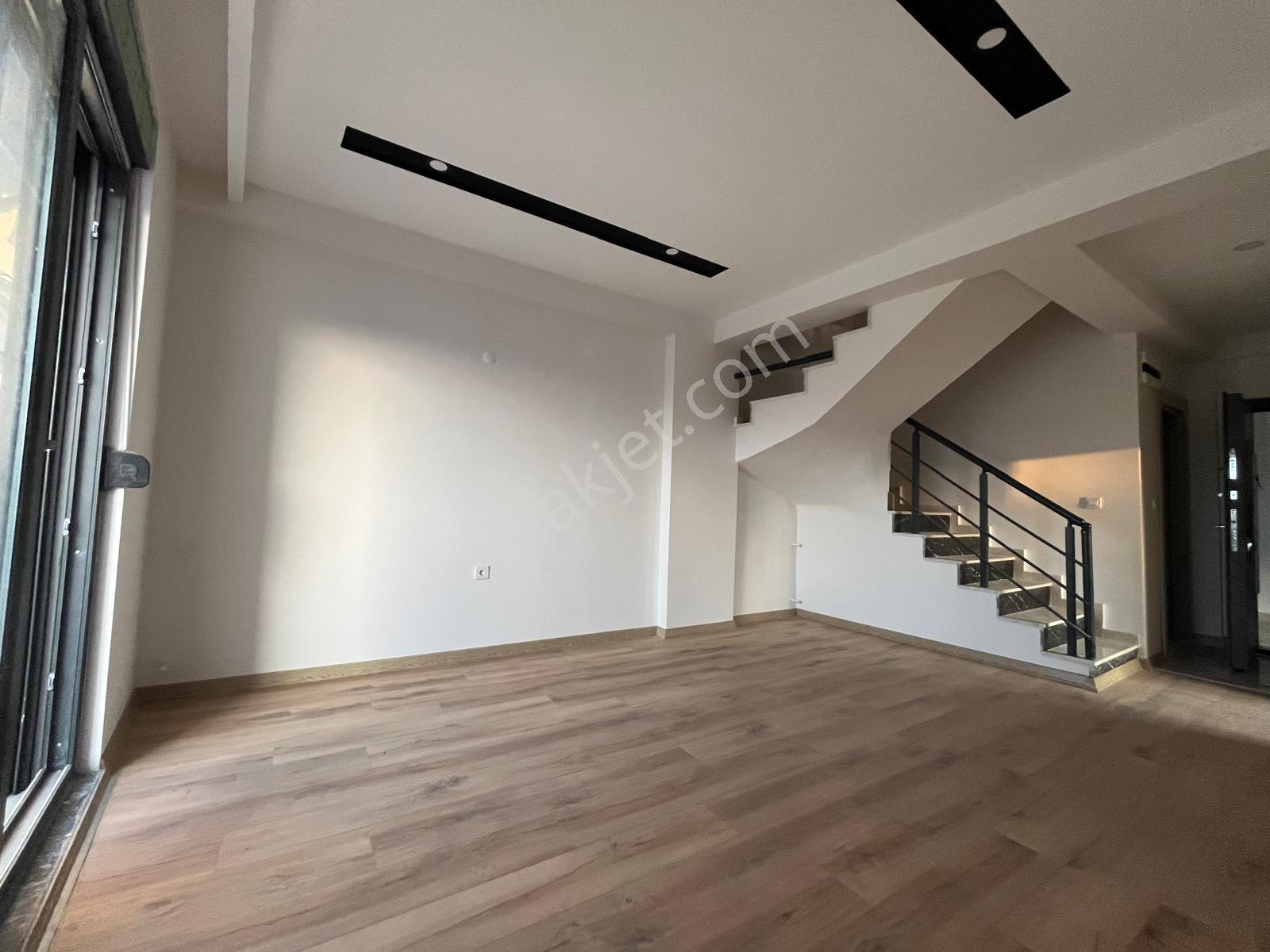 Muratpaşa Mahallesi Real Proje Çaprazı Önü Full Açık 4+1 Dubleks — fotoğraf 2