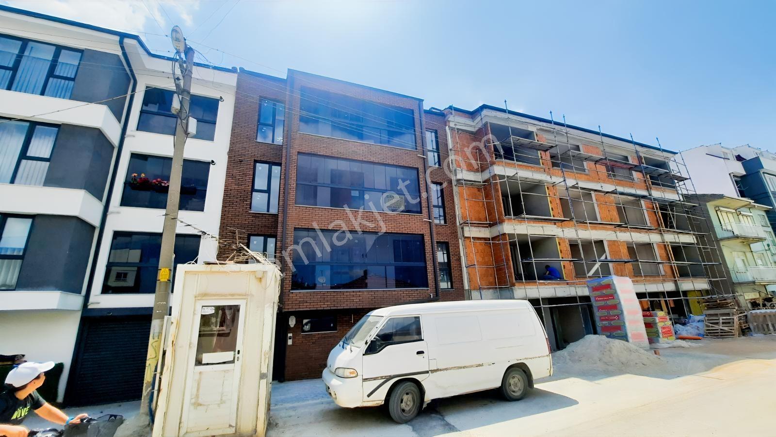 Rw Den Zincirlikuyu Mh De Satılık Geniş 3+1 Ultra Lüks Daire — fotoğraf 2