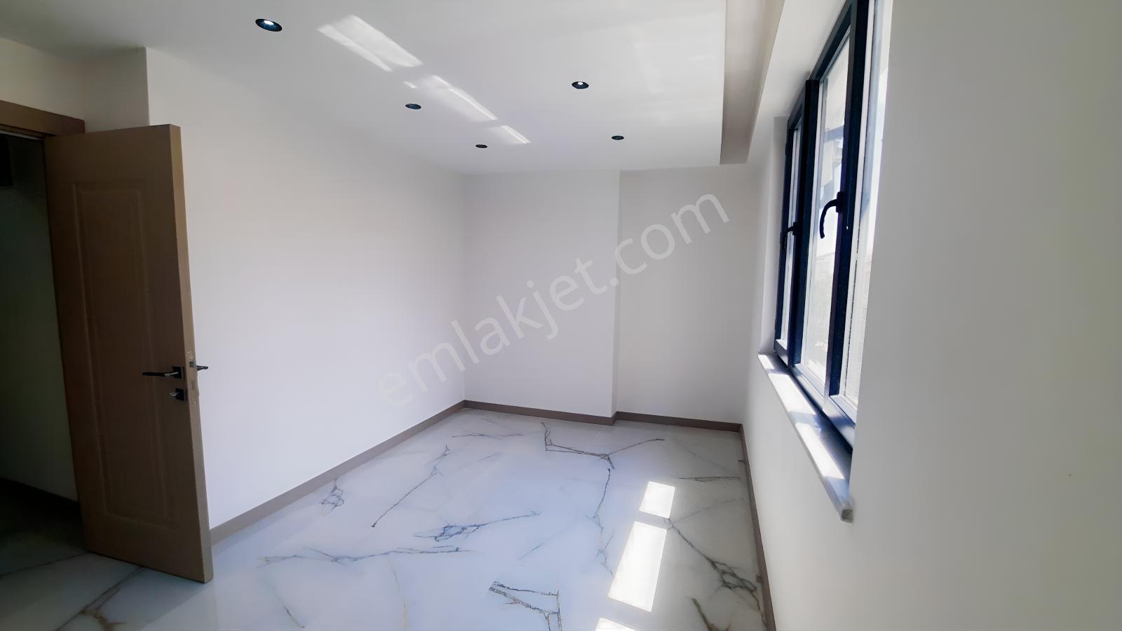Rw Den Zincirlikuyu Mh De Satılık Geniş 3+1 Ultra Lüks Daire — fotoğraf 22