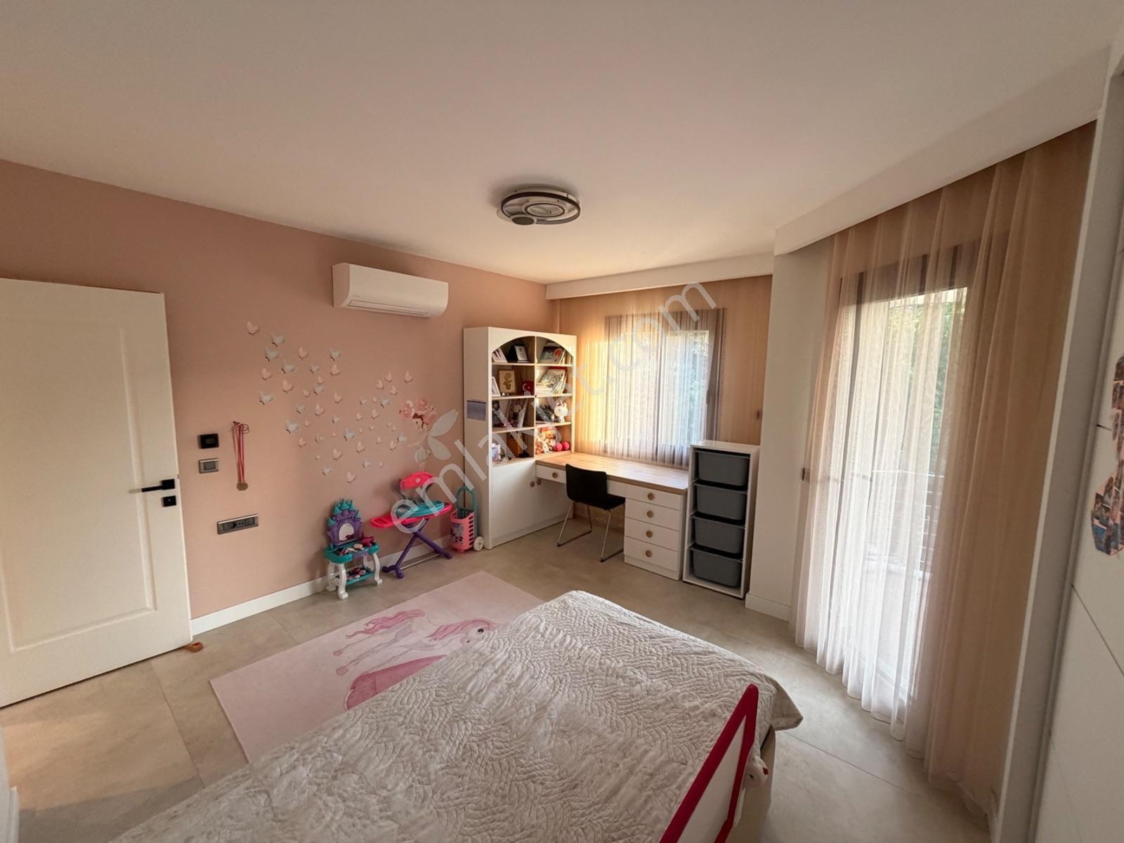 Hatipiriminde Bahçeli, Yerden Isıtmalı 4+1 Müstakil Villa — fotoğraf 13