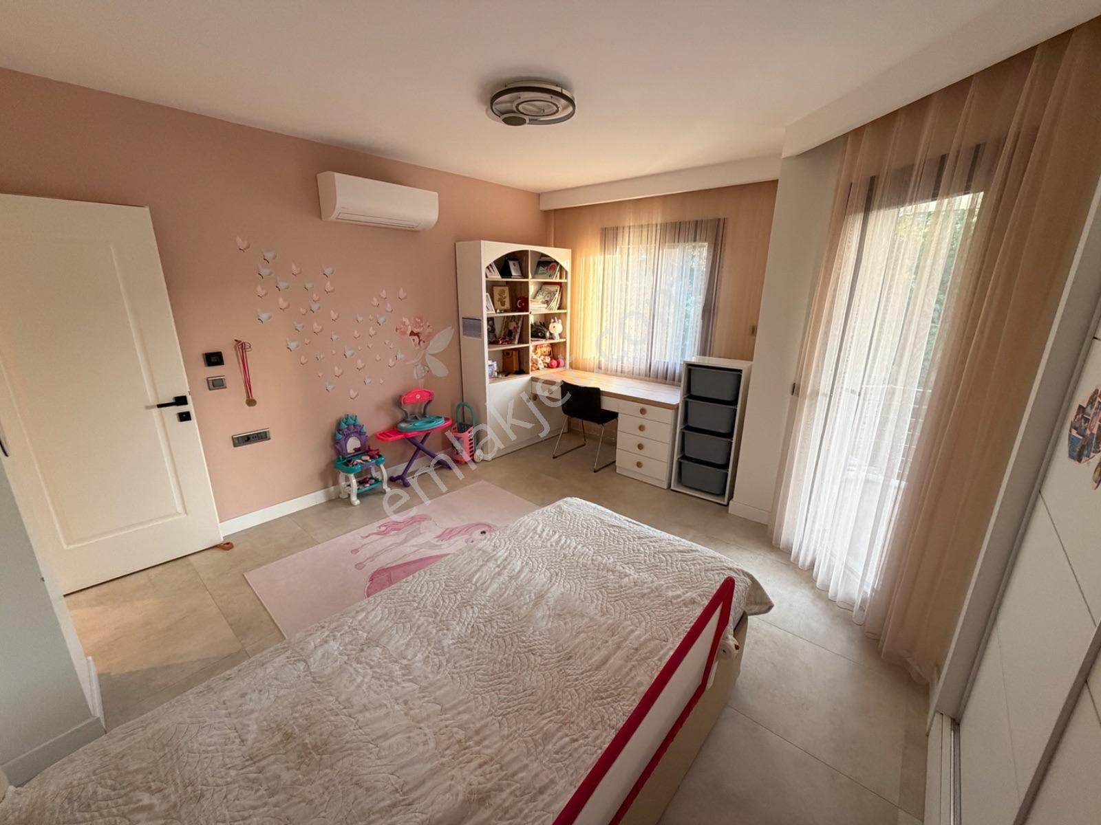 Hatipiriminde Bahçeli, Yerden Isıtmalı 4+1 Müstakil Villa — fotoğraf 14