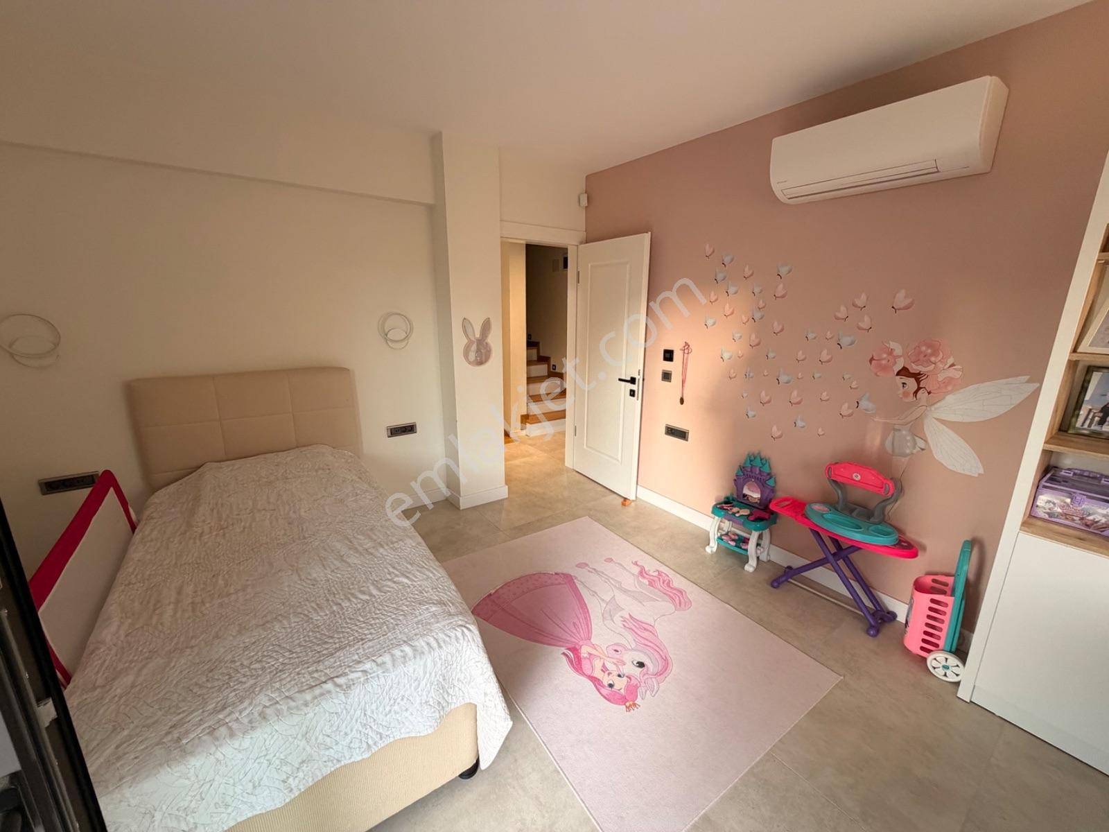 Hatipiriminde Bahçeli, Yerden Isıtmalı 4+1 Müstakil Villa — fotoğraf 17