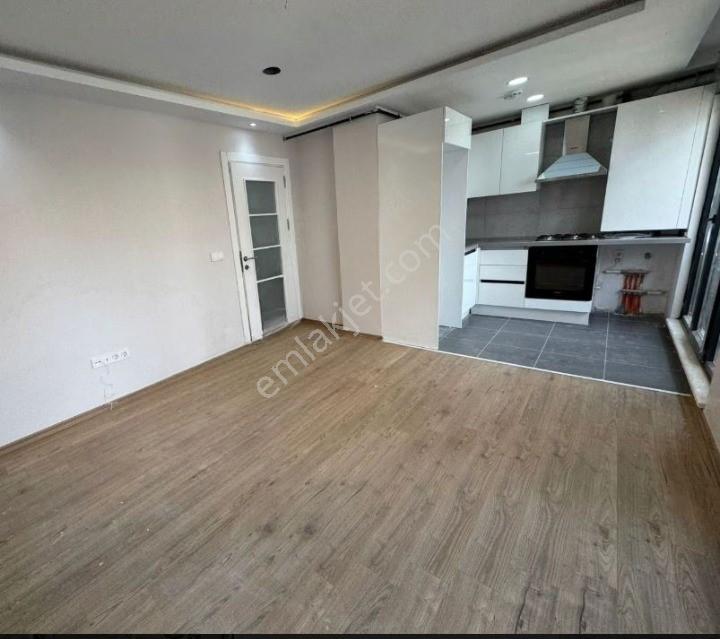 Göztepe Özgürlük Parkına Yürüme Mesafesinde 2+1 Sıfır Daire — fotoğraf 2