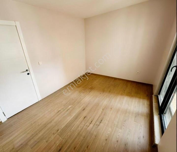 Göztepe Özgürlük Parkına Yürüme Mesafesinde 2+1 Sıfır Daire — fotoğraf 5