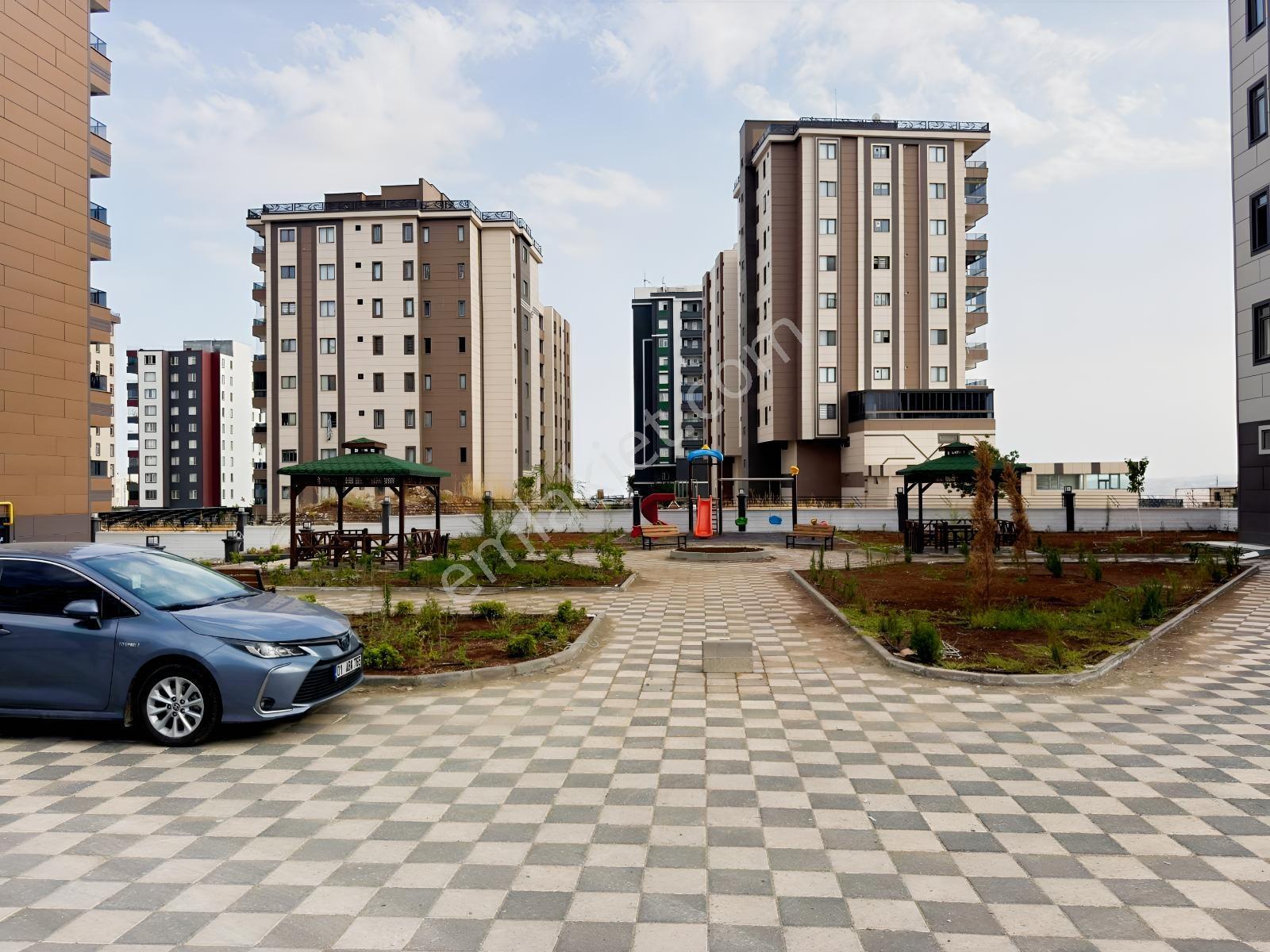 Site İçerisinde Satılık 2+1 Sıfır Lüx Arakat — fotoğraf 2