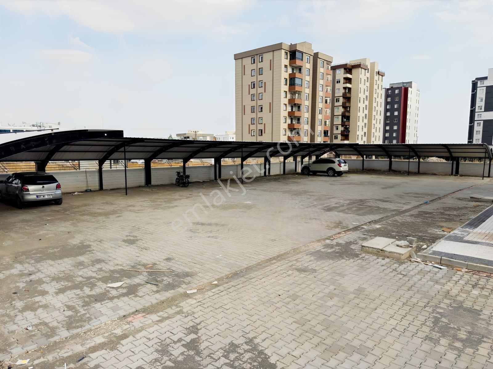 Site İçerisinde Satılık 2+1 Sıfır Lüx Arakat — fotoğraf 3