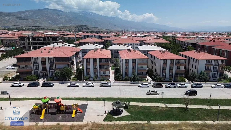 Turyap Erzincan`Dan Demirkentte Satılık Yapılı 145M2 3+1 Daire