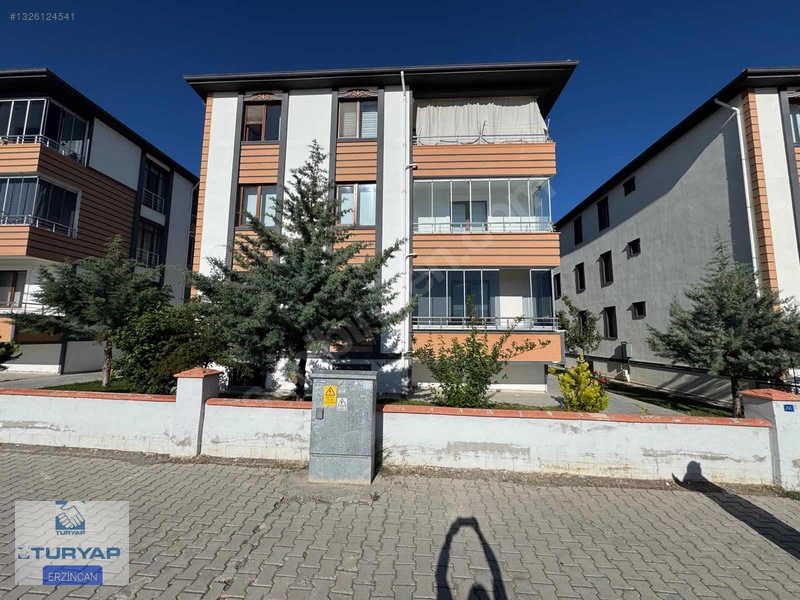 Turyap Erzincan`dan Demirkentte Satılık Yapılı 145m2 3+1 Daire — fotoğraf 2