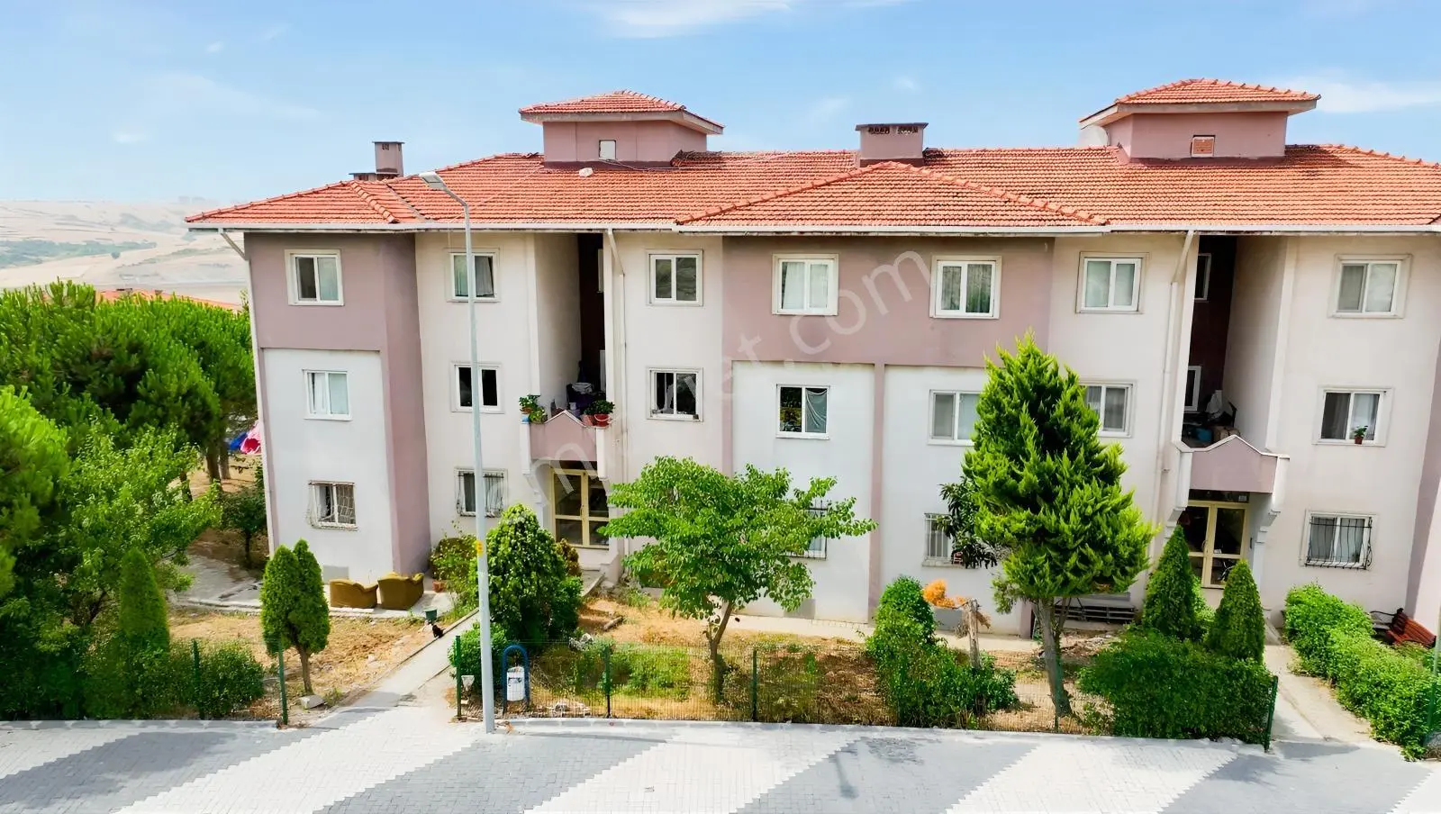 Arnavutköy Taşoluk Toki Ara Kat Satılık 2+1 Daire — fotoğraf 3