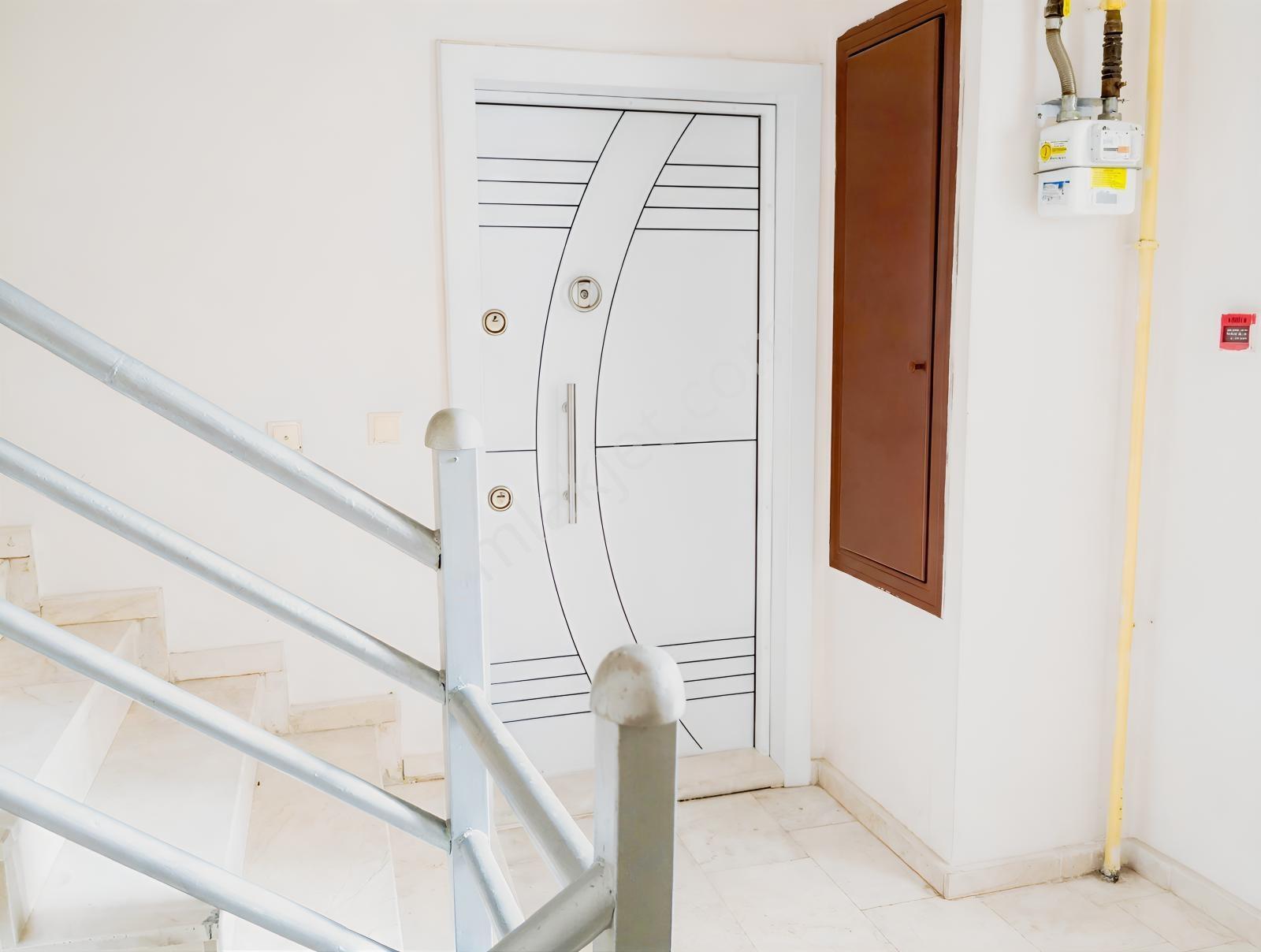Arnavutköy Taşoluk Toki Ara Kat Satılık 2+1 Daire — fotoğraf 8