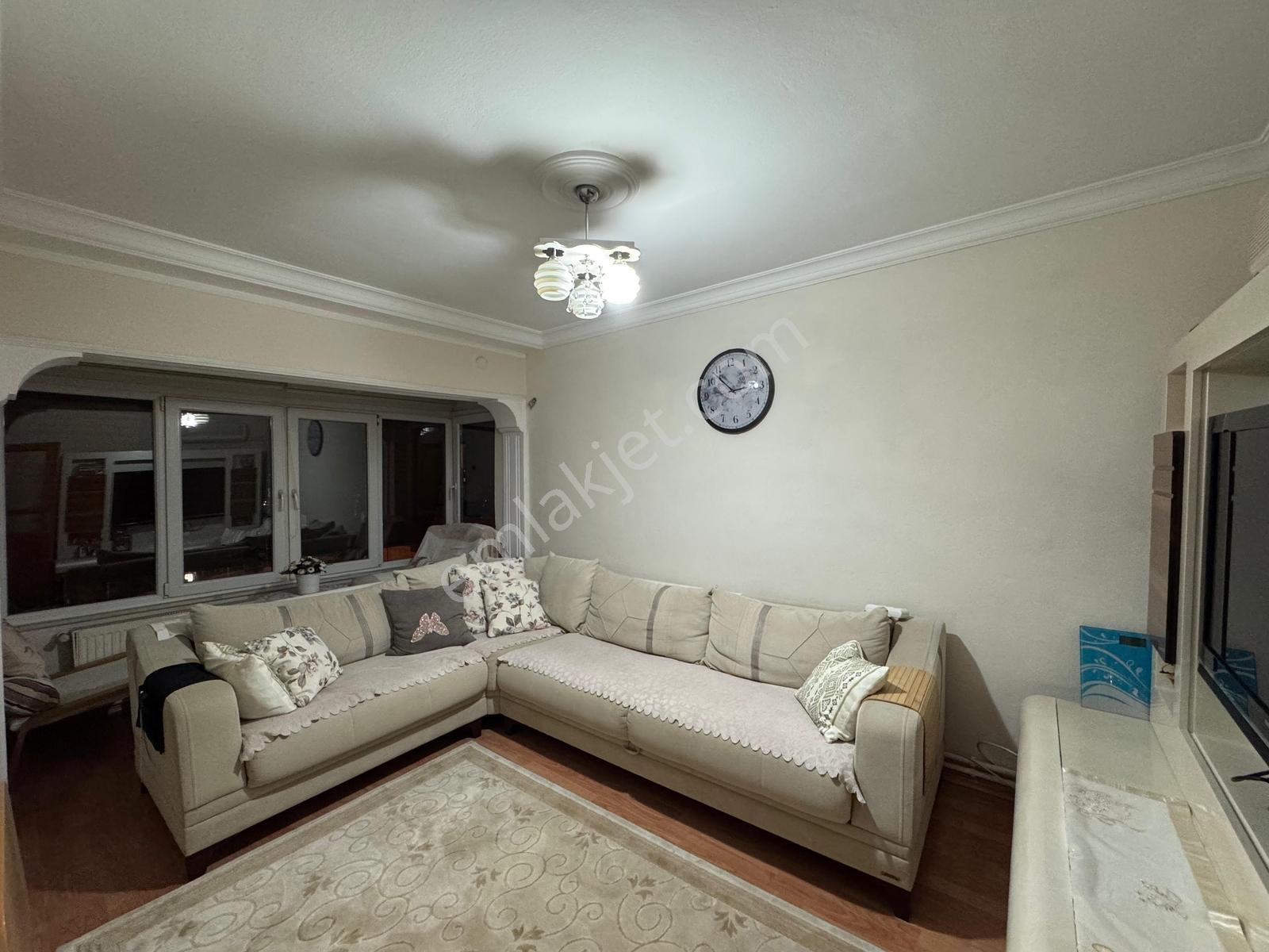 Çiğli İzkent 'de Deniz Manzaralı Cadde Üzeri Satılık 3+1 Daire — fotoğraf 10