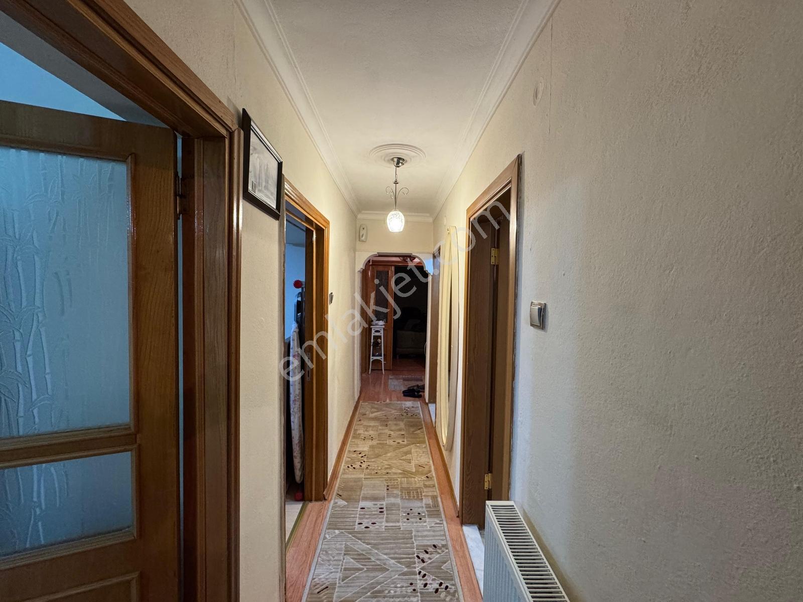 Çiğli İzkent 'de Deniz Manzaralı Cadde Üzeri Satılık 3+1 Daire — fotoğraf 23