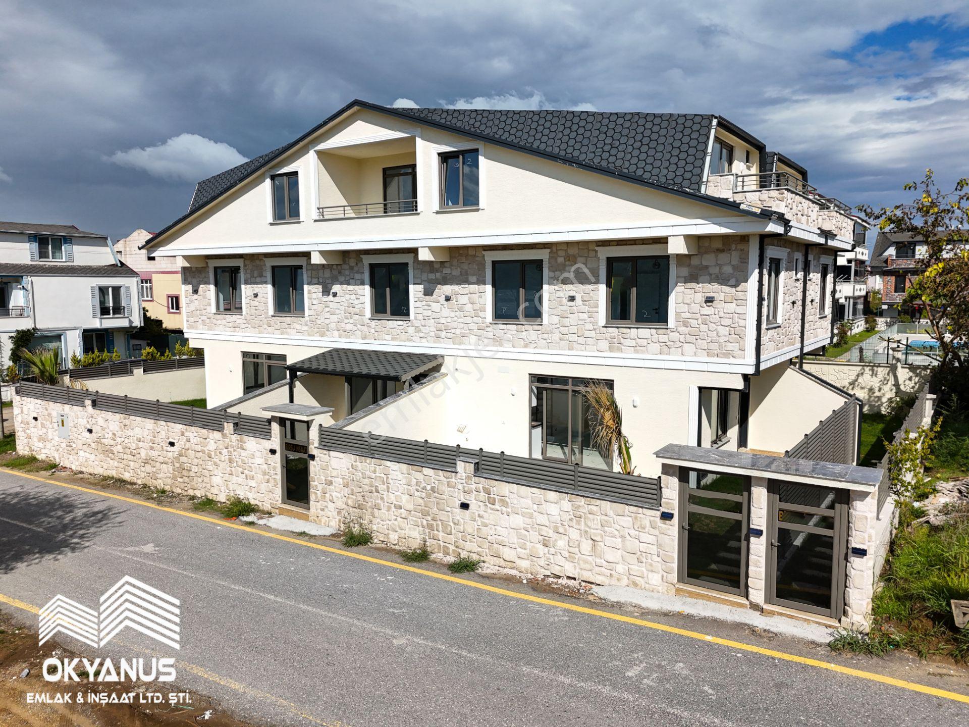 Sakarya Kocaali De Yalı Mah De Havuzlu Müstakil 4+1 — fotoğraf 5