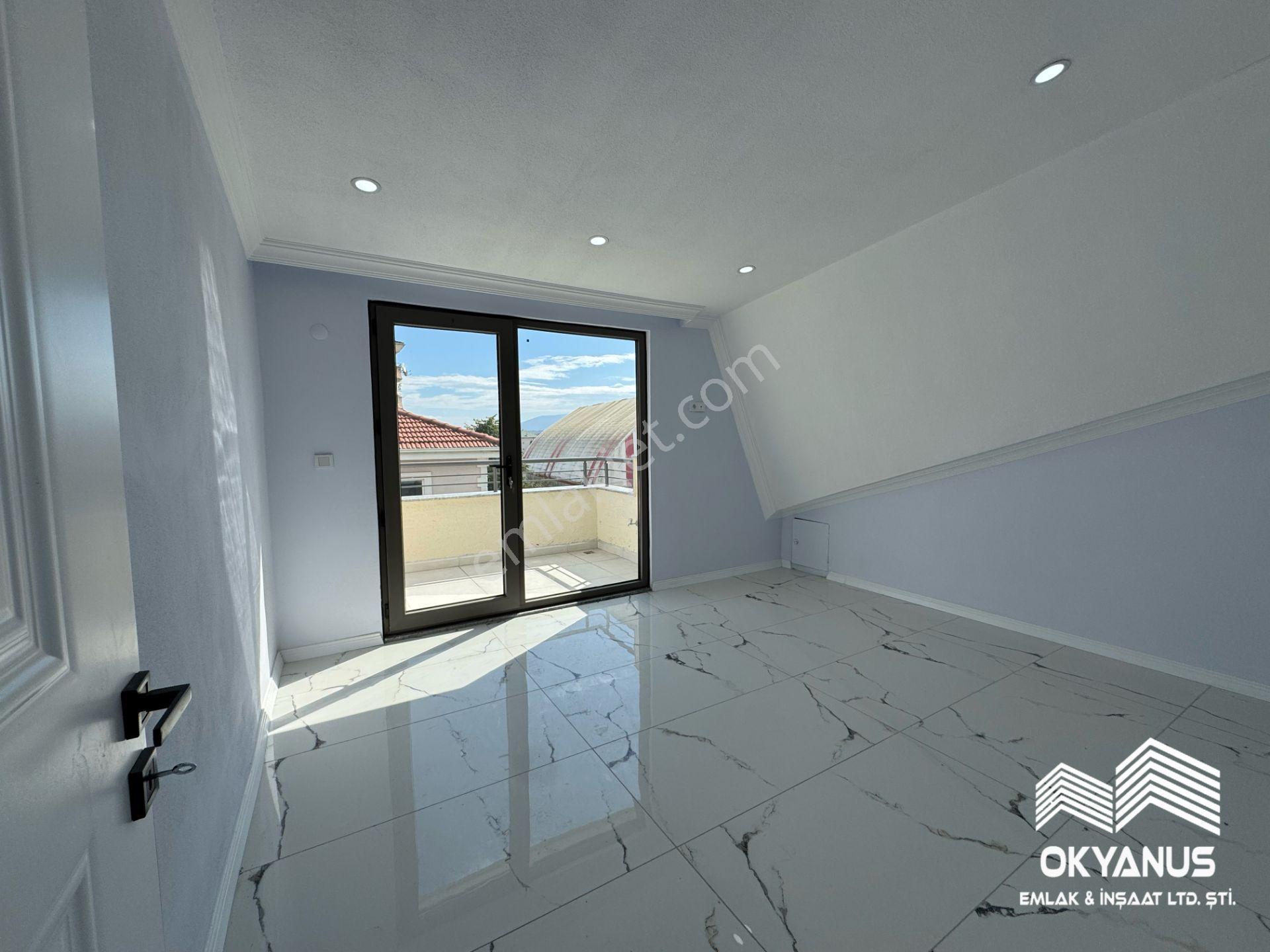 Sakarya Kocaali De Yalı Mah De Havuzlu Müstakil 4+1 — fotoğraf 31