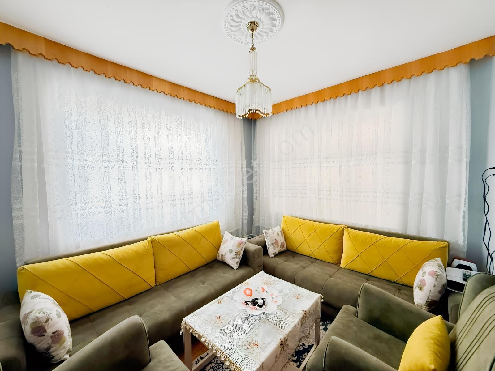 Ilgın Uçarı Mahallesinde 240 M² Bahçeli 4+1 Müstakil Ev — fotoğraf 7
