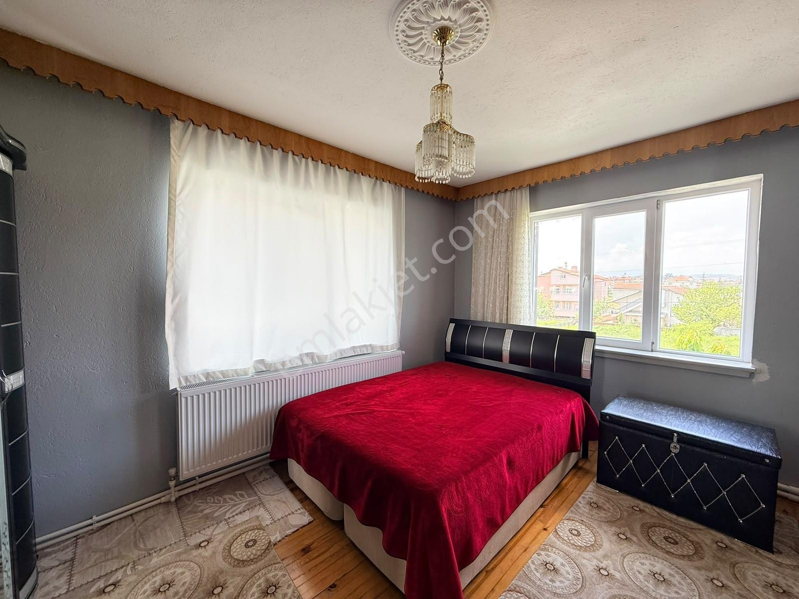 Ilgın Uçarı Mahallesinde 240 M² Bahçeli 4+1 Müstakil Ev — fotoğraf 10