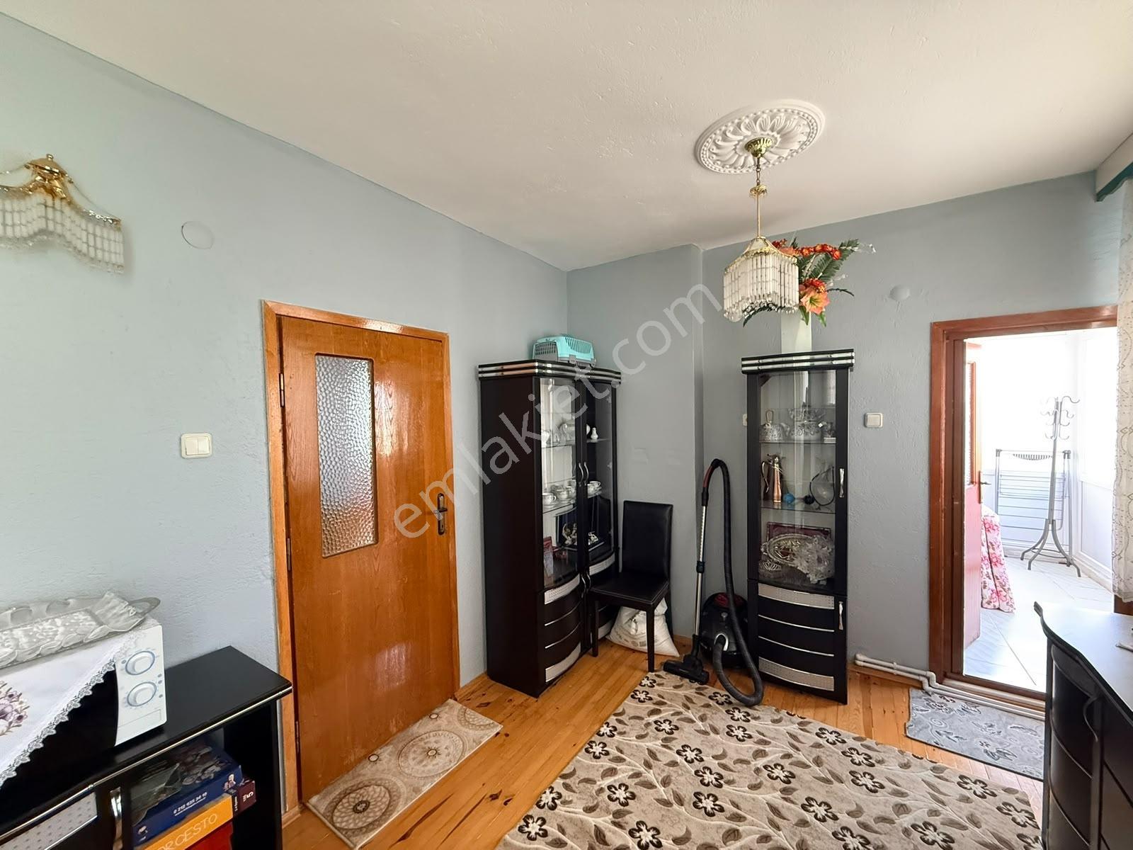 Ilgın Uçarı Mahallesinde 240 M² Bahçeli 4+1 Müstakil Ev — fotoğraf 13
