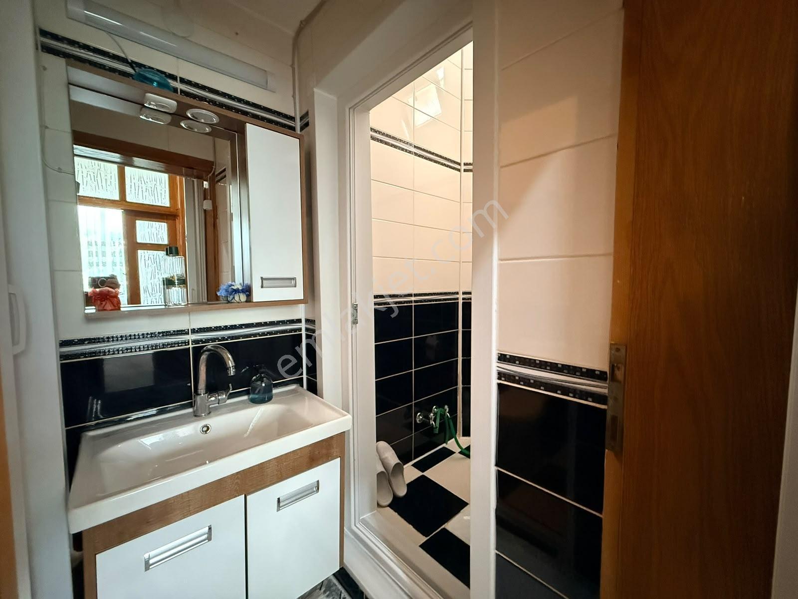 Ilgın Uçarı Mahallesinde 240 M² Bahçeli 4+1 Müstakil Ev — fotoğraf 14