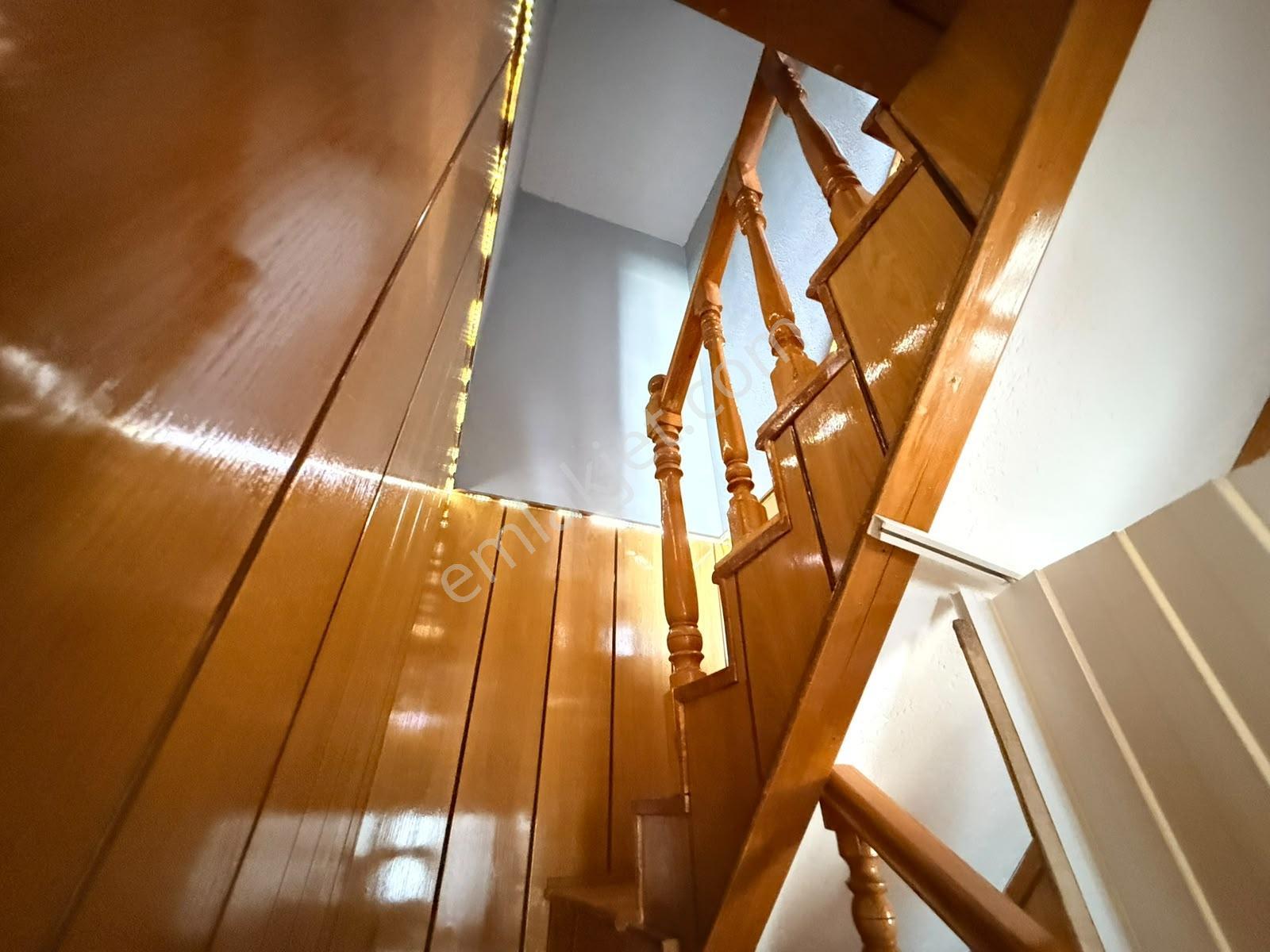 Ilgın Uçarı Mahallesinde 240 M² Bahçeli 4+1 Müstakil Ev — fotoğraf 23