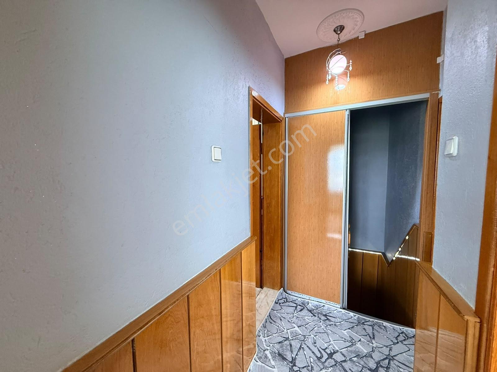 Ilgın Uçarı Mahallesinde 240 M² Bahçeli 4+1 Müstakil Ev — fotoğraf 25