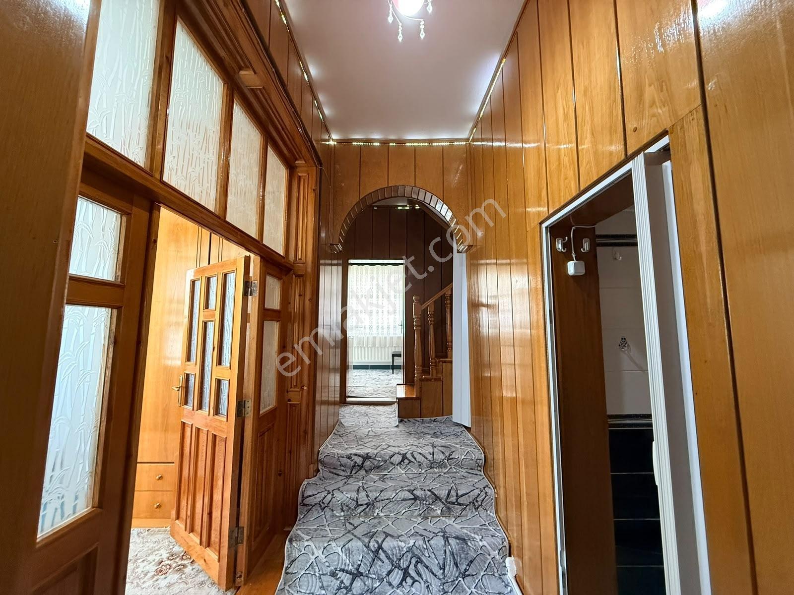 Ilgın Uçarı Mahallesinde 240 M² Bahçeli 4+1 Müstakil Ev — fotoğraf 26