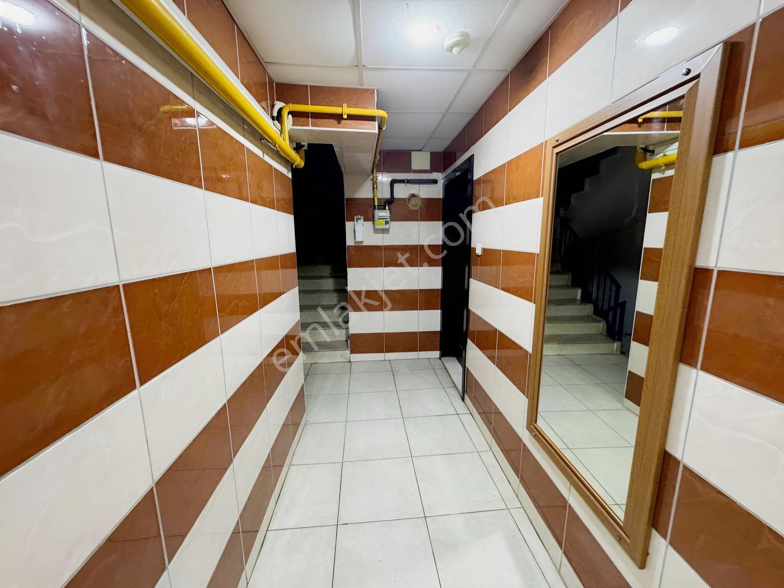 Katılımevilerine Uygun Taşınmaya Hazır Boş 3+1 Asansörlü Daire — fotoğraf 2