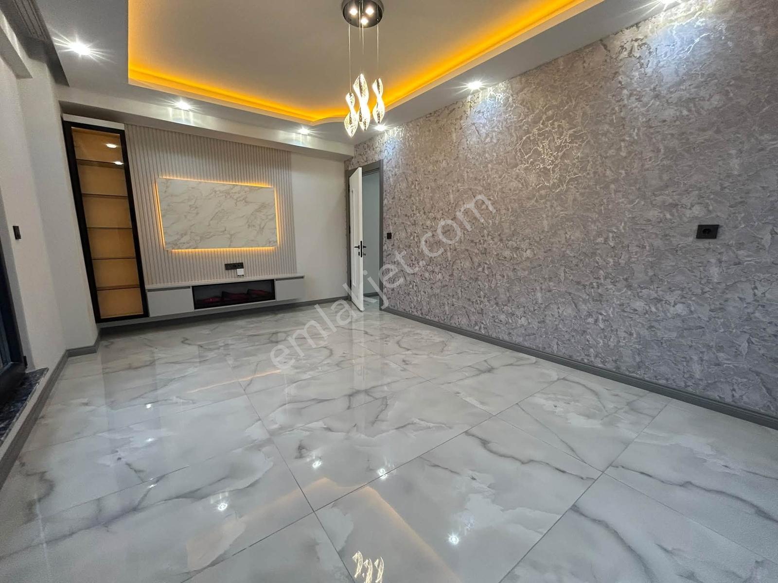 Fuzulev Eminevim' Uygun Merkezi Konumda Satılık Daire — fotoğraf 8