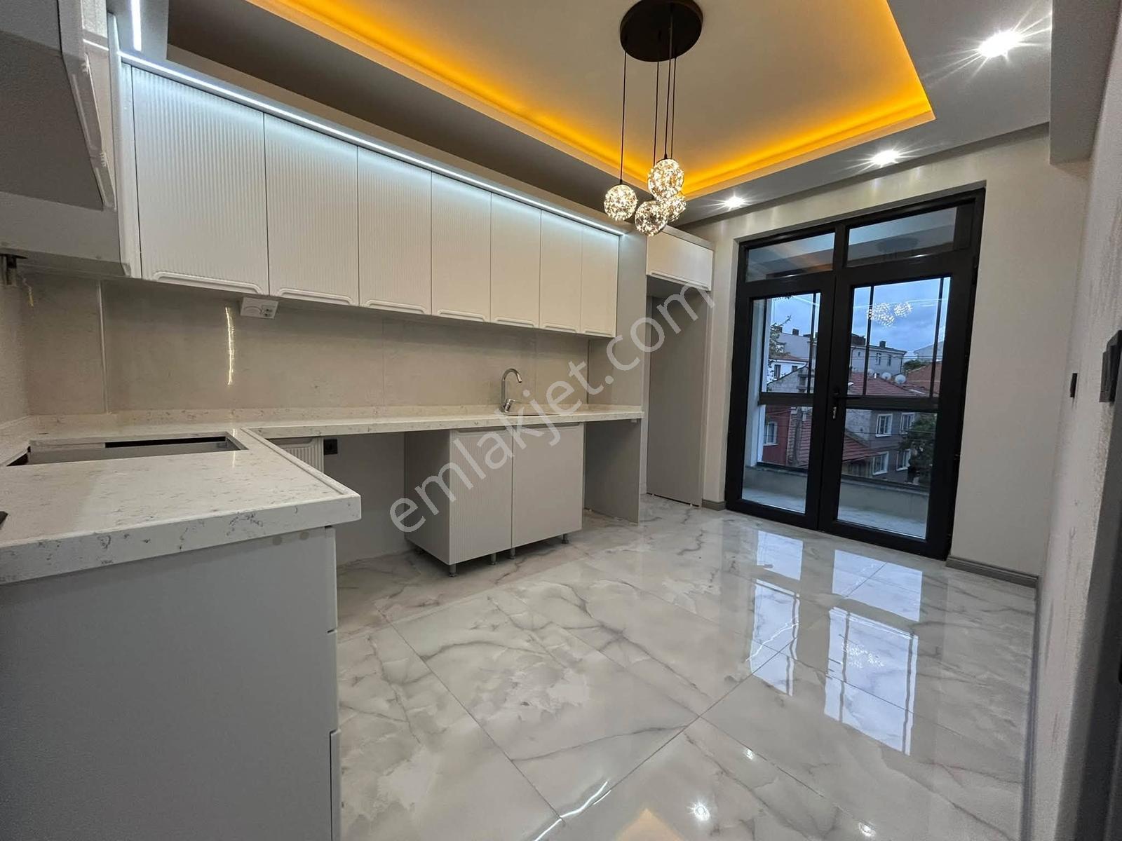 Fuzulev Eminevim' Uygun Merkezi Konumda Satılık Daire — fotoğraf 28