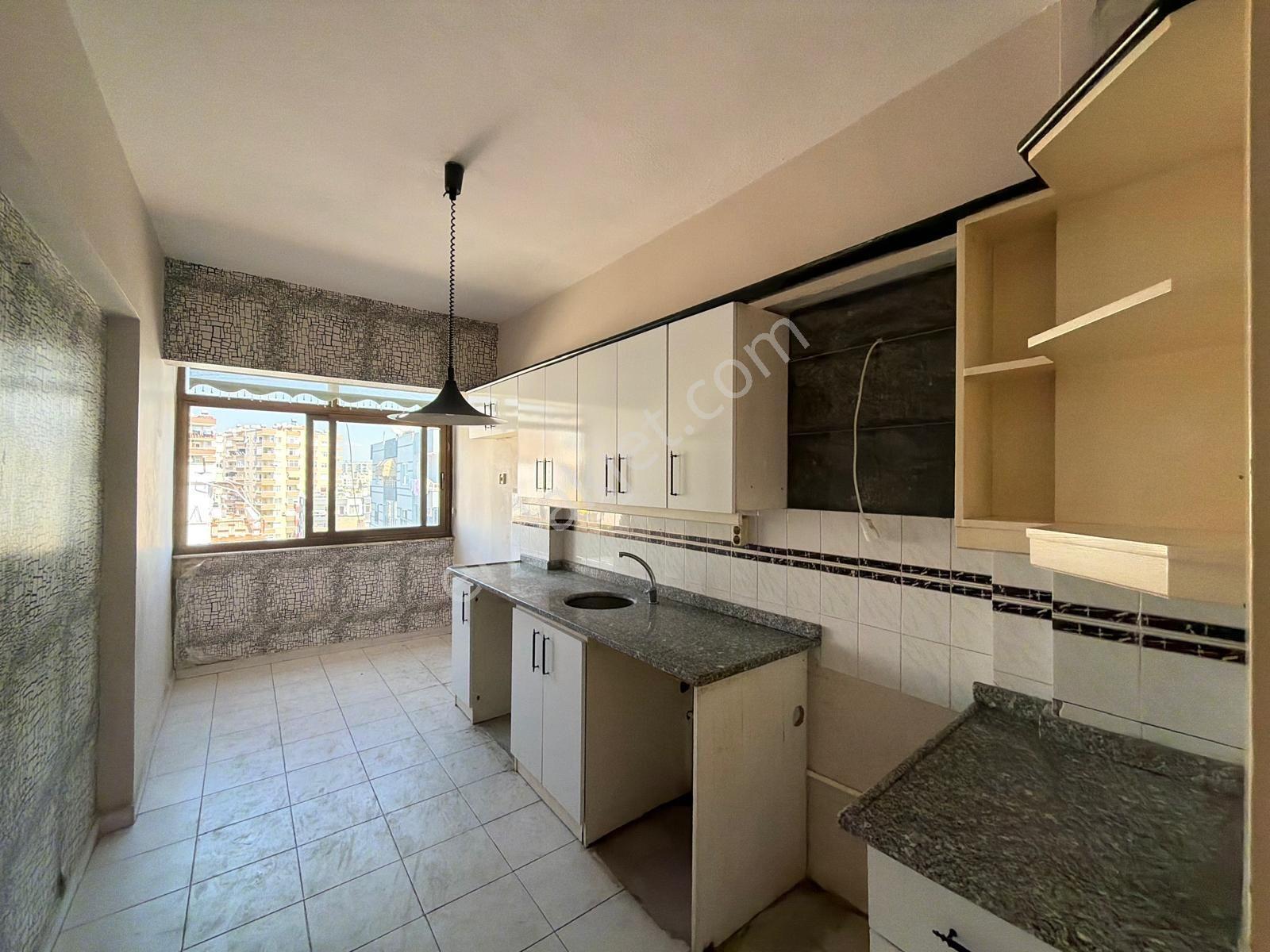 Prestij'den Pirireis'te Asansörlü Temiz 3+1 Satılık Daire — fotoğraf 6