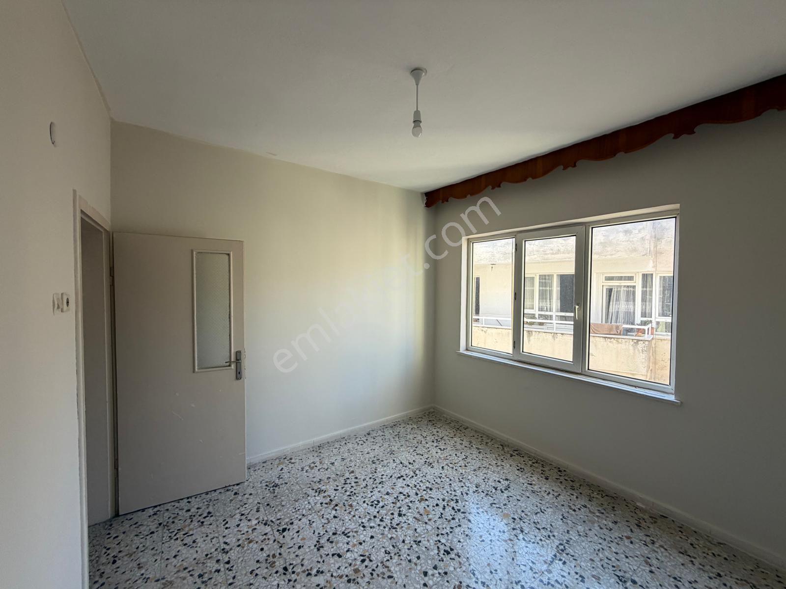 Prestij'den Pirireis'te Asansörlü Temiz 3+1 Satılık Daire — fotoğraf 8