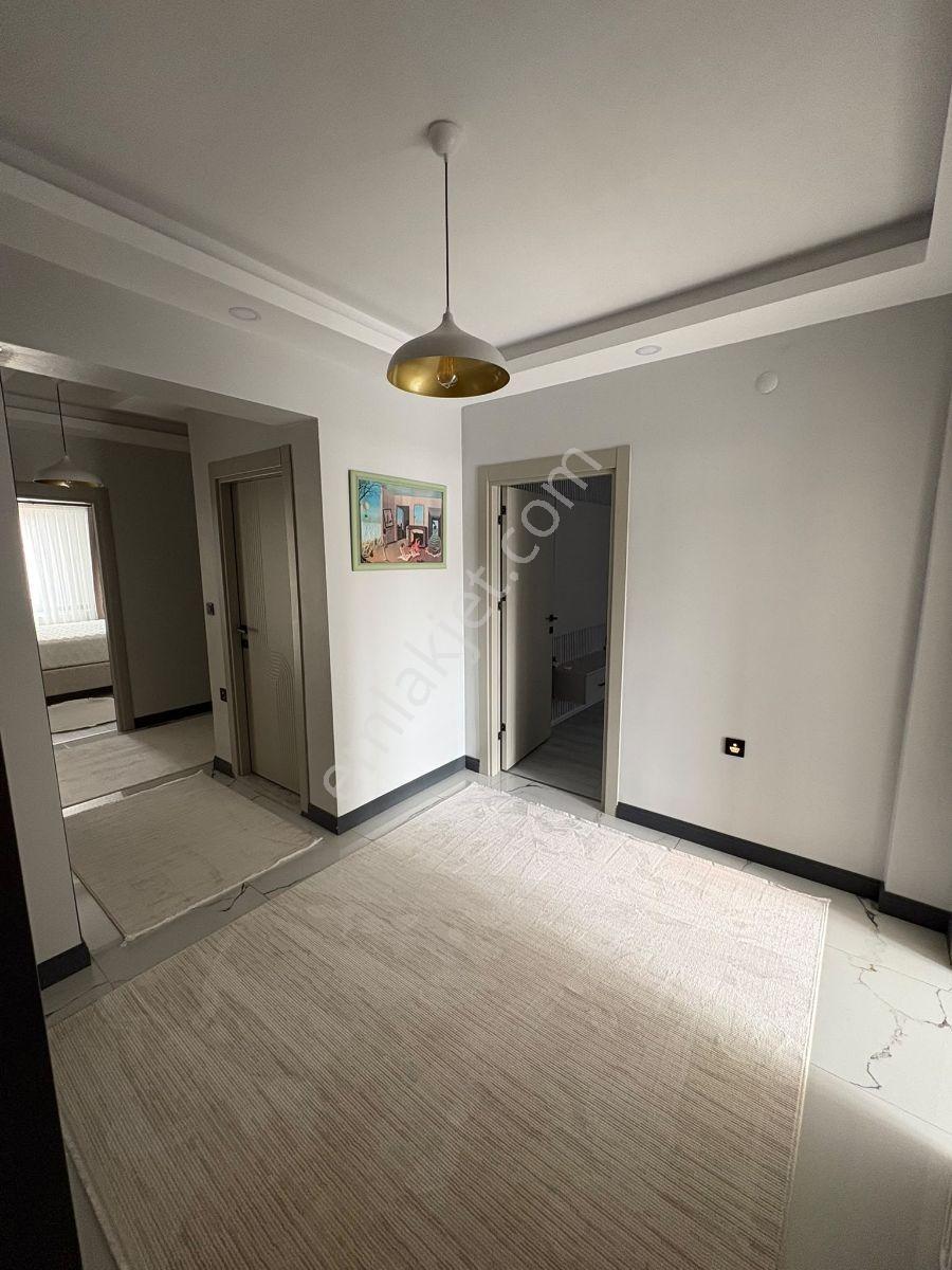 Carşı Merkezde Özel Yapım 2+1 3.arakat Sıfır Daire — fotoğraf 8
