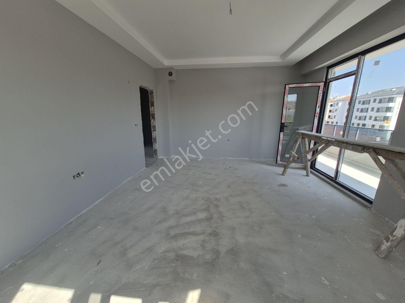 Çiftlikköy Sultaniye'de Satılık 2+1 Arakat Sıfır Ferah Daire — fotoğraf 6