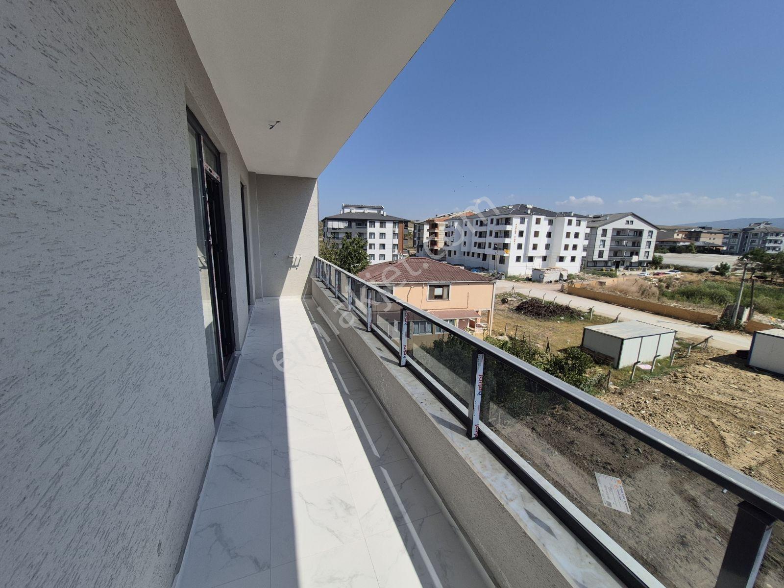 Çiftlikköy Sultaniye'de Satılık 2+1 Arakat Sıfır Ferah Daire — fotoğraf 8