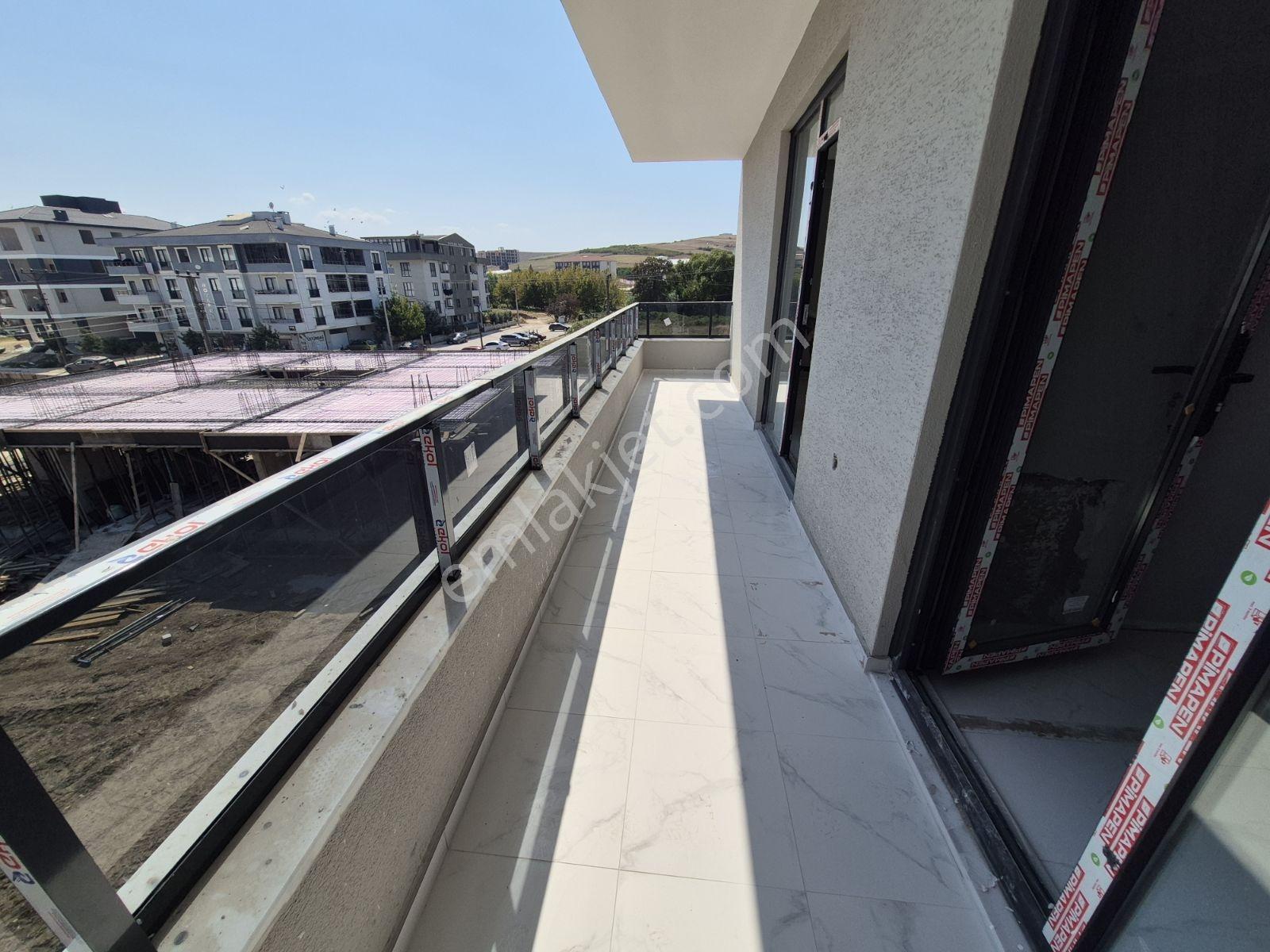 Çiftlikköy Sultaniye'de Satılık 2+1 Arakat Sıfır Ferah Daire — fotoğraf 9